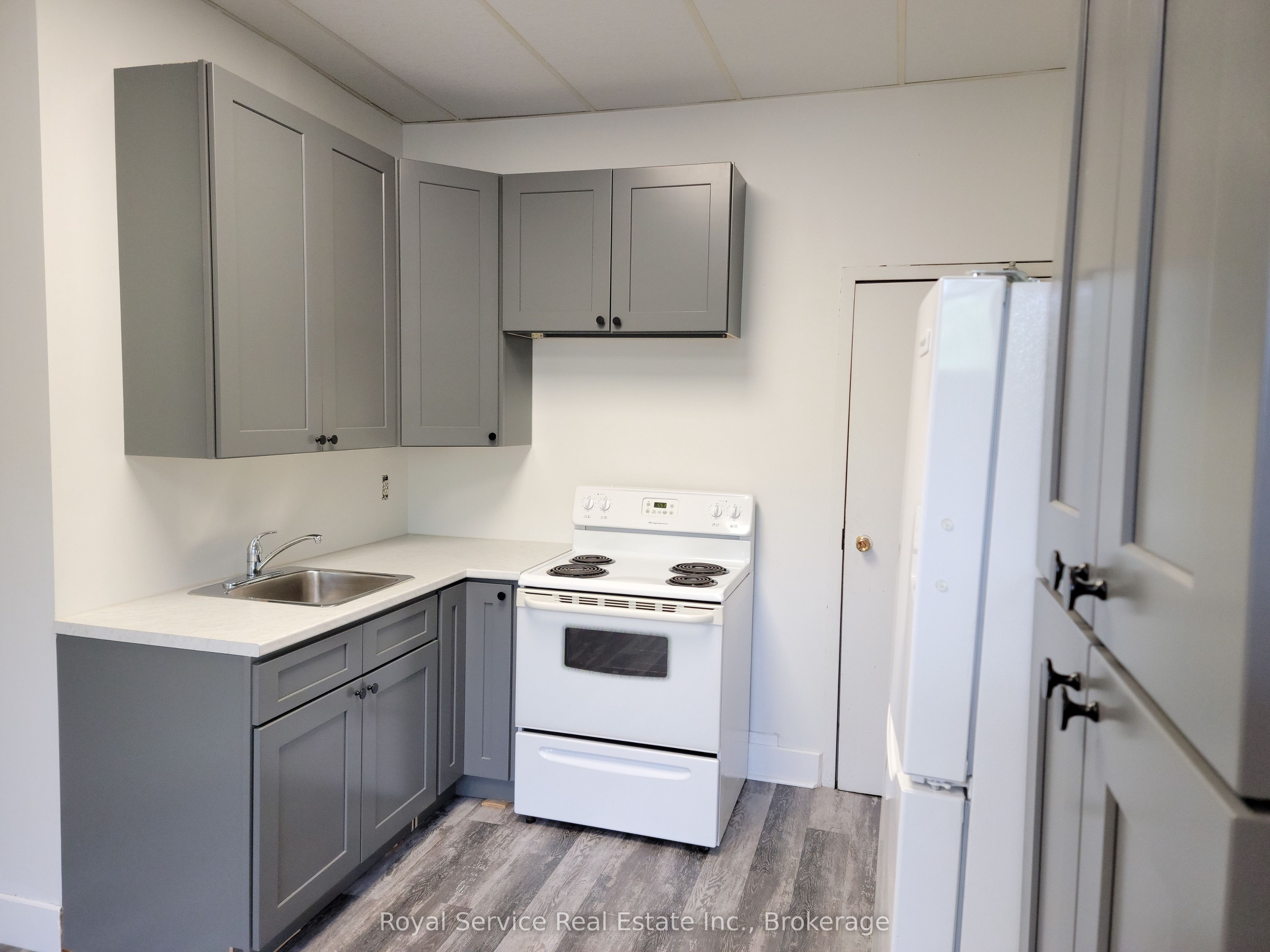 18 Walton Street #2, Port Hope, ON L1A 1M9