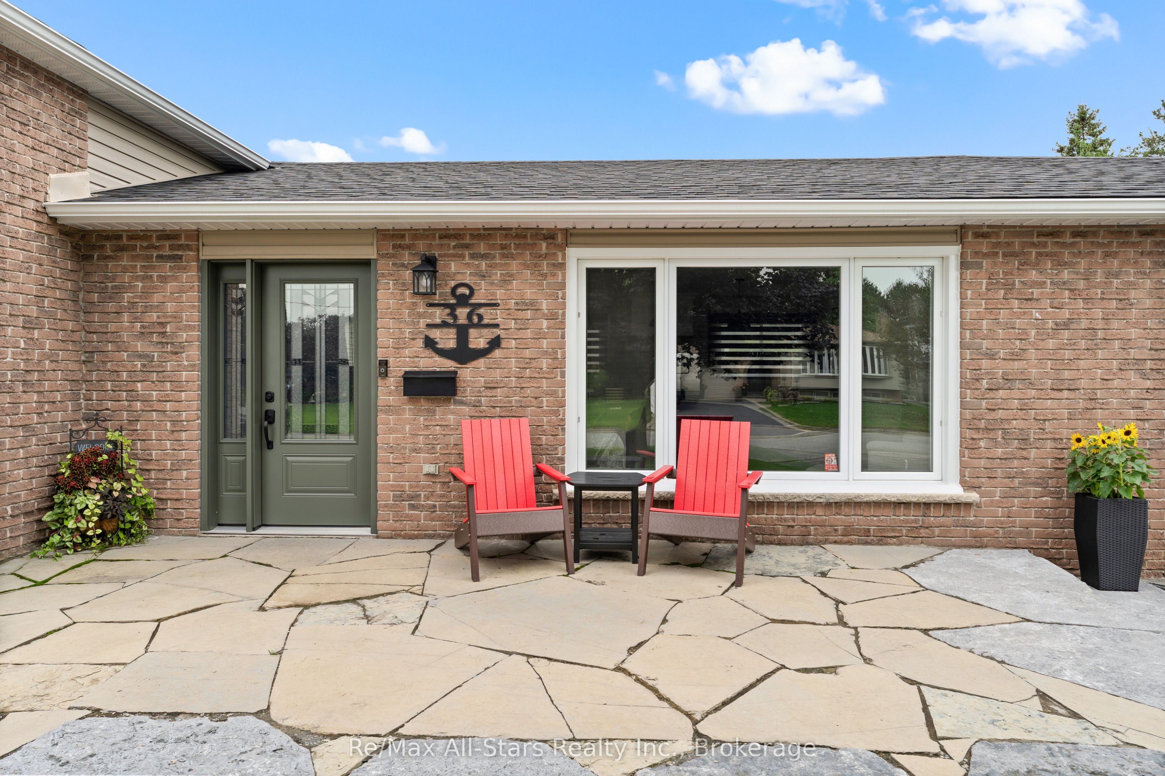 36 Edgewood Drive, Kawartha Lakes, ON K9V 4W4 photo 3