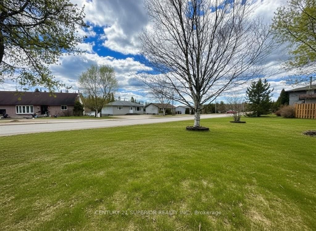 16 Terrace Heights Drive, Terrace Bay, ON P0T 2W0 photo 3