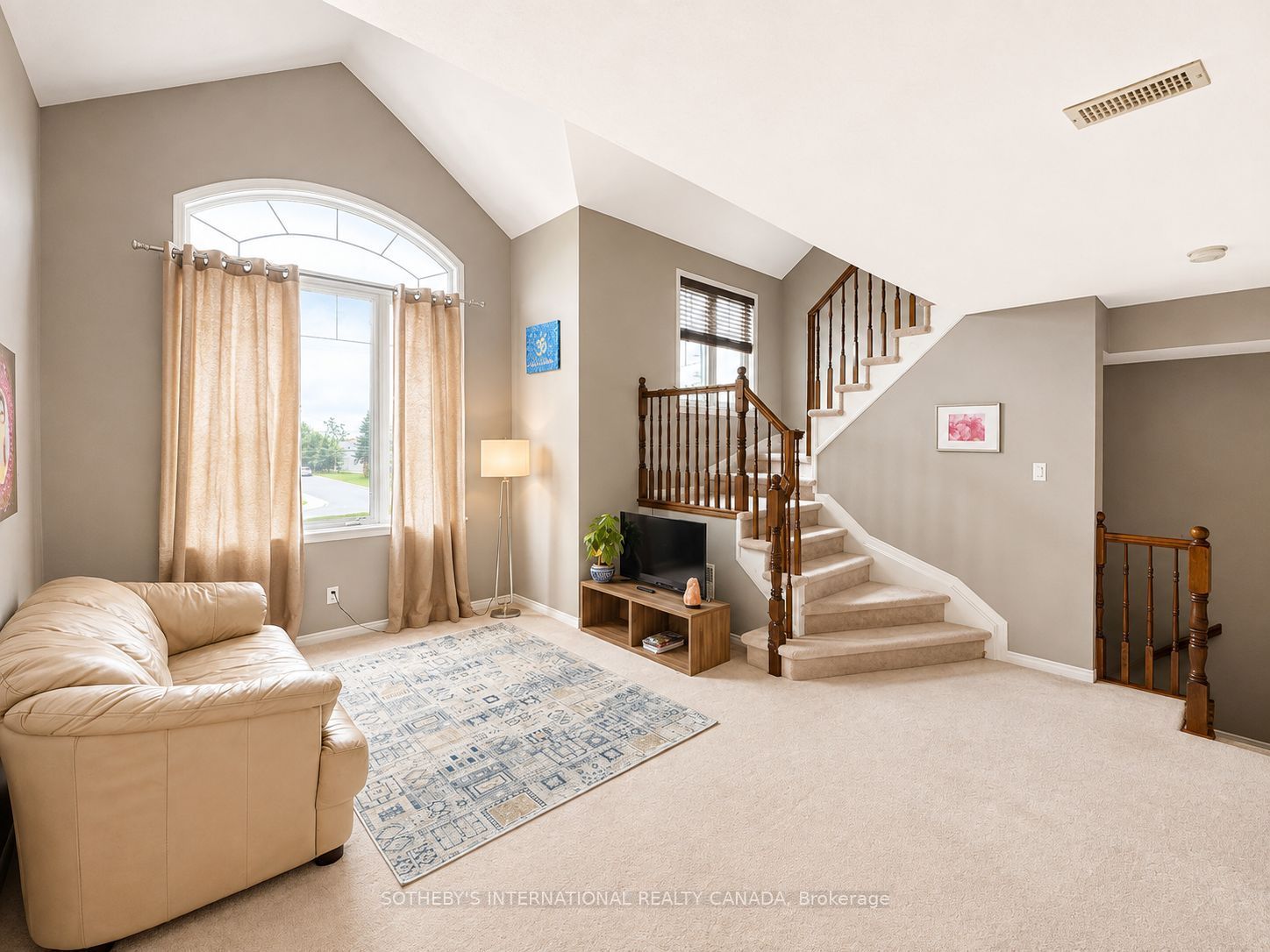 198 Keltie Private, Barrhaven, ON K2J 0A2 photo 3