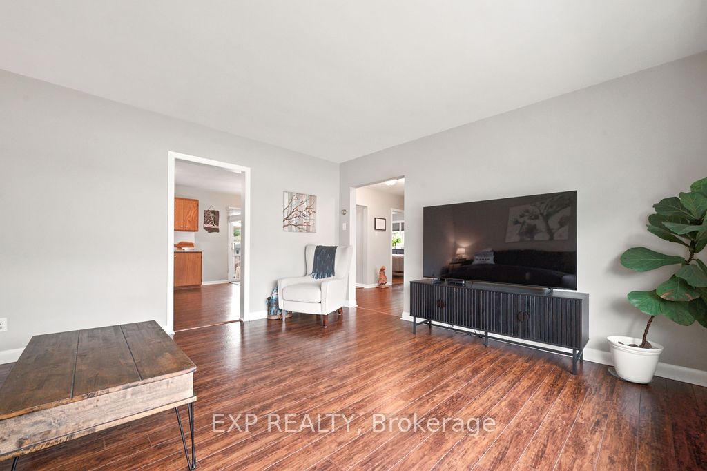 101 Grant Boulevard, Renfrew, ON K7V 2P3 photo 4