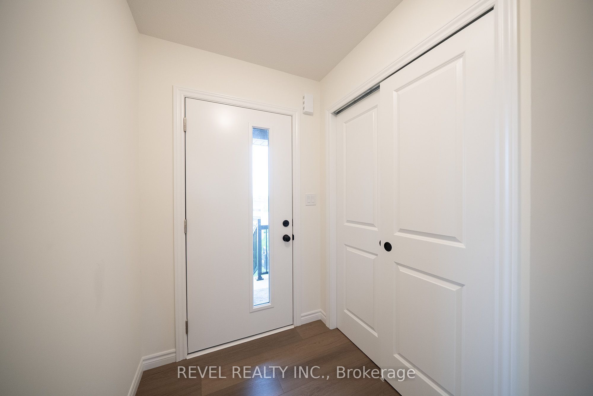 115 Mattingley Street, Brant, ON N3L 0G4 photo 3