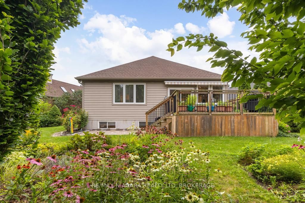 18 James Street Street, Niagara-on-the-Lake, ON L0S 1J0 photo 2
