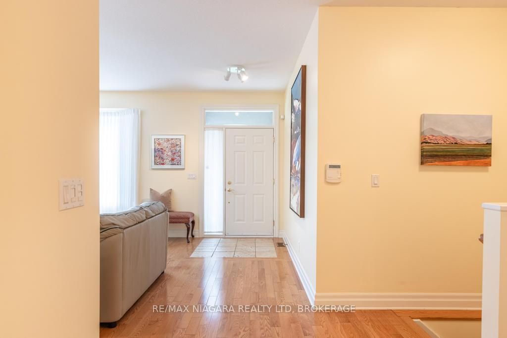 18 James Street Street, Niagara-on-the-Lake, ON L0S 1J0 photo 4