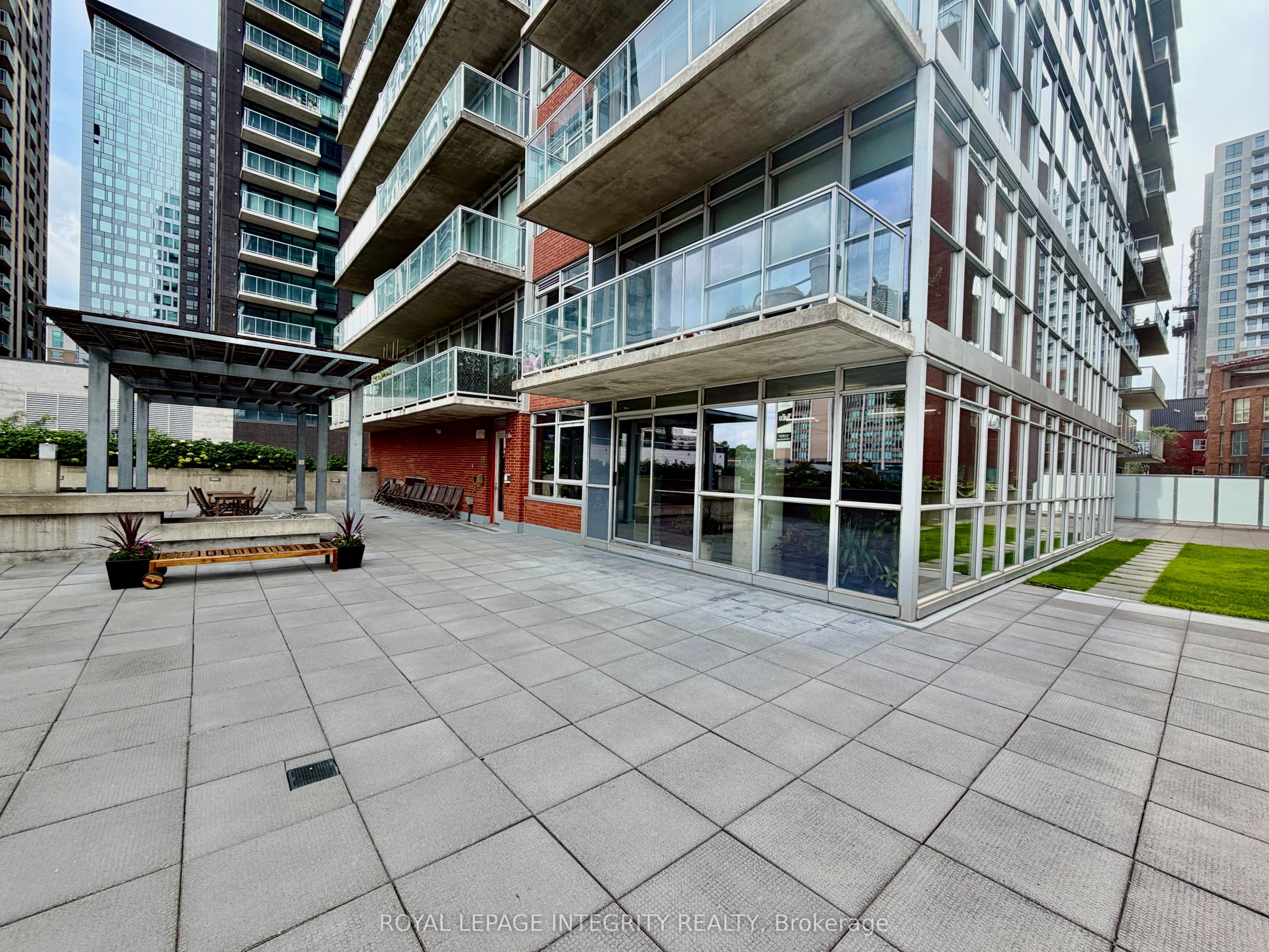 179 George Street 302, Lower Town - Sandy Hill, ON K1N 1J8