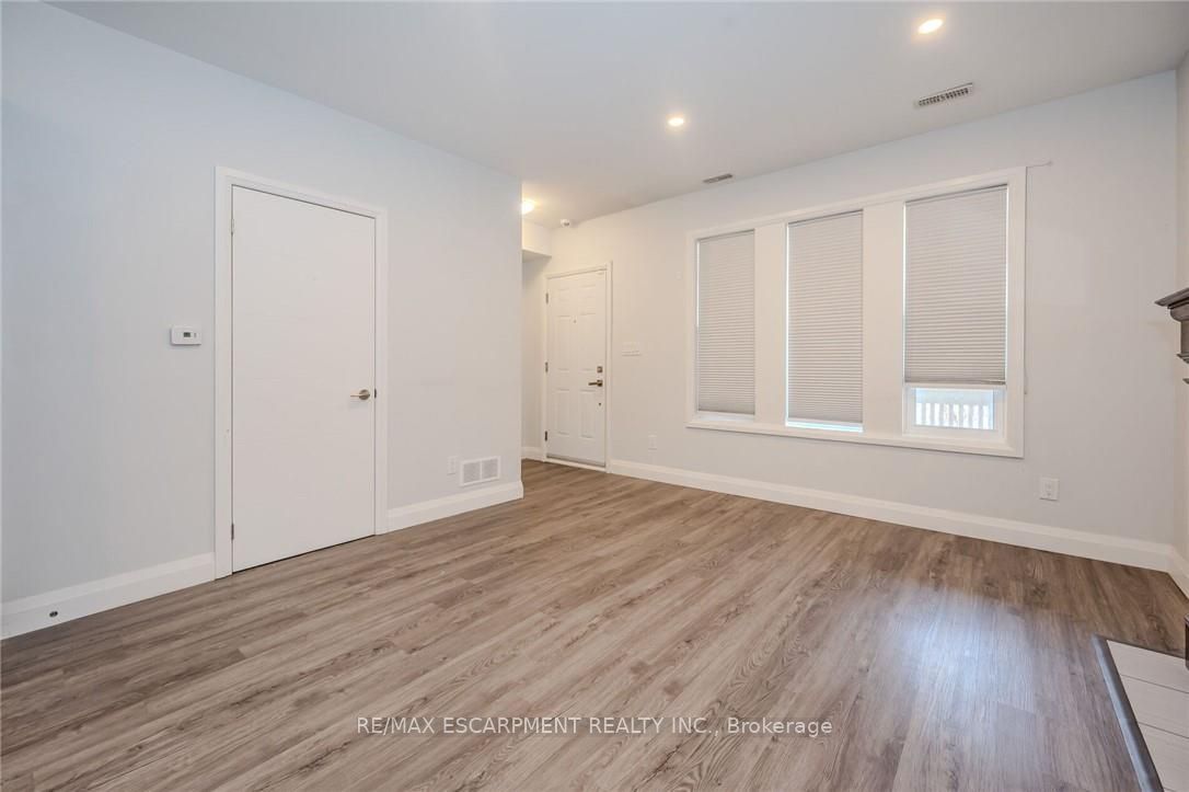 74 Cathcart Street, Hamilton, ON L8R 1M5 photo 3