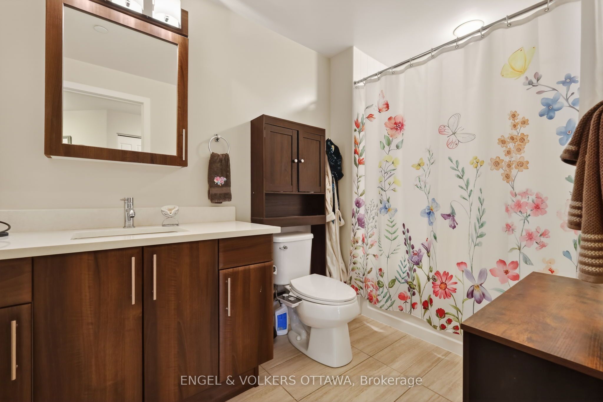 330 Titan Private 711, Cityview - Parkwoods Hills - Rideau Shore, ON K2G 1G3 photo 4