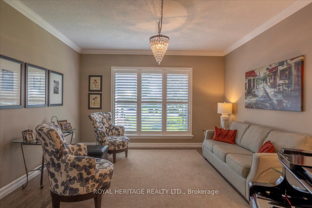 73 Navigators Trail, Kawartha Lakes, ON K0M 1A0 photo 5