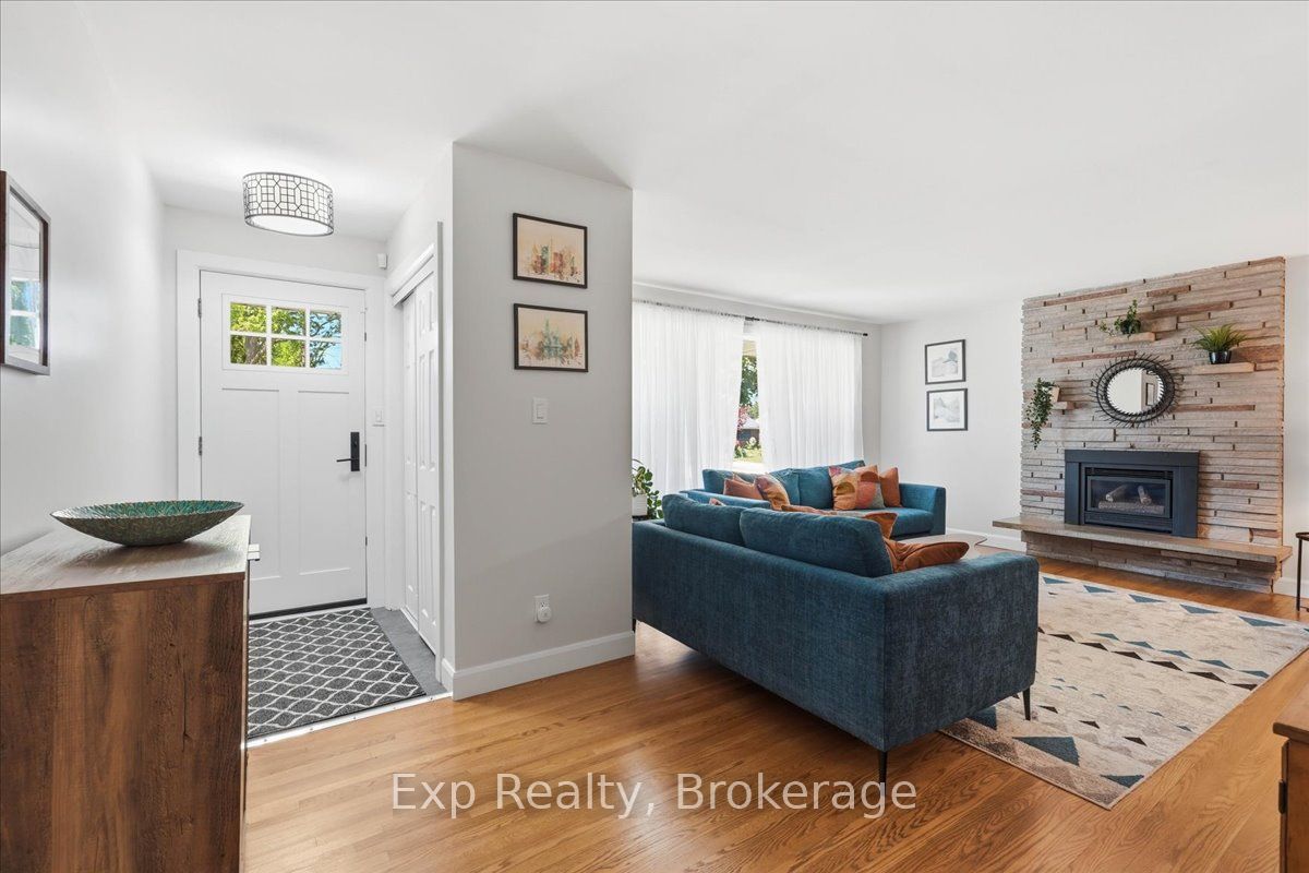 48 Melrose Crescent, Belleville, ON K8N 1X9 photo 3