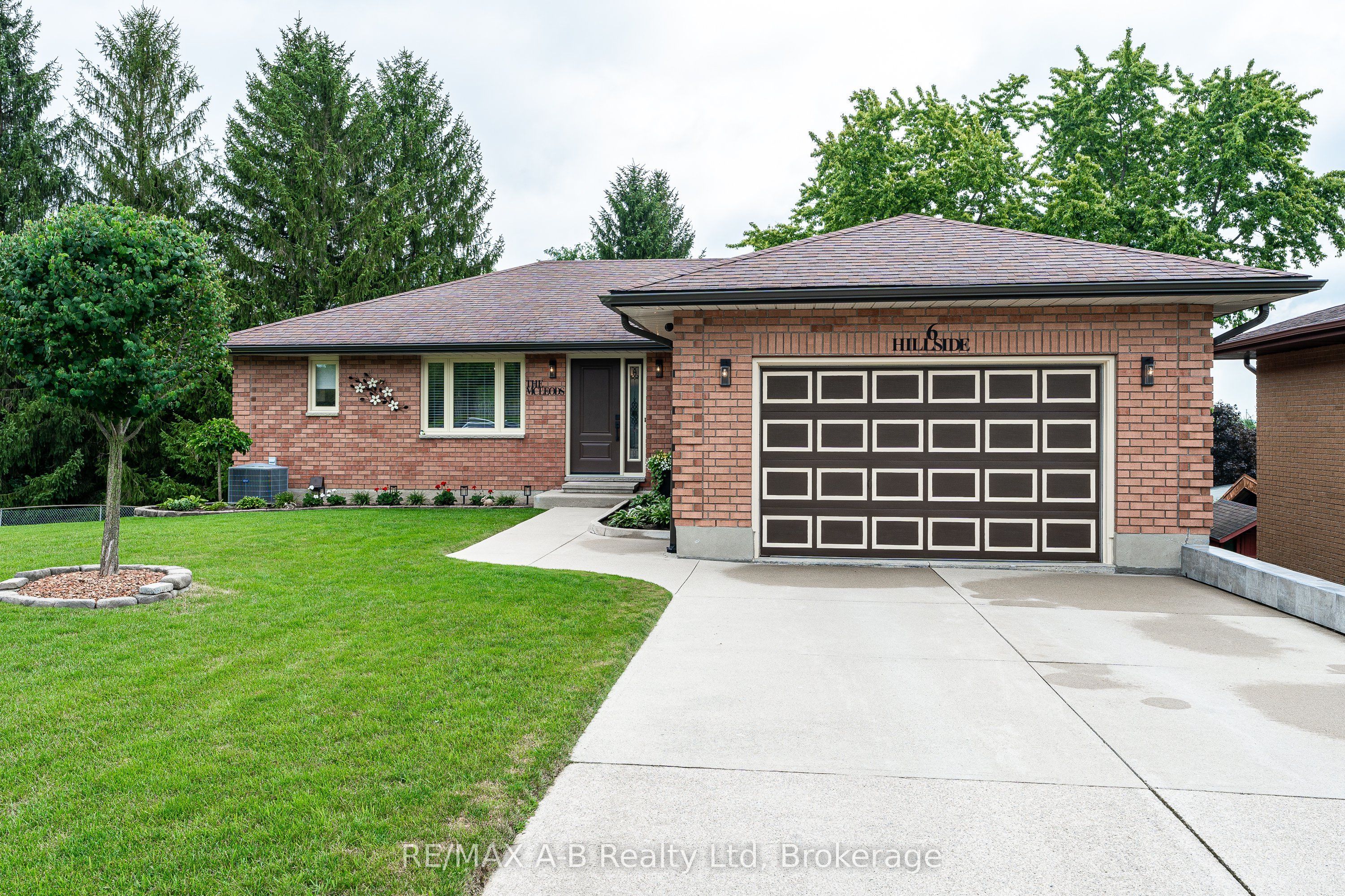 6 Hillside Court, St. Marys, ON N4X 1C3 photo 2