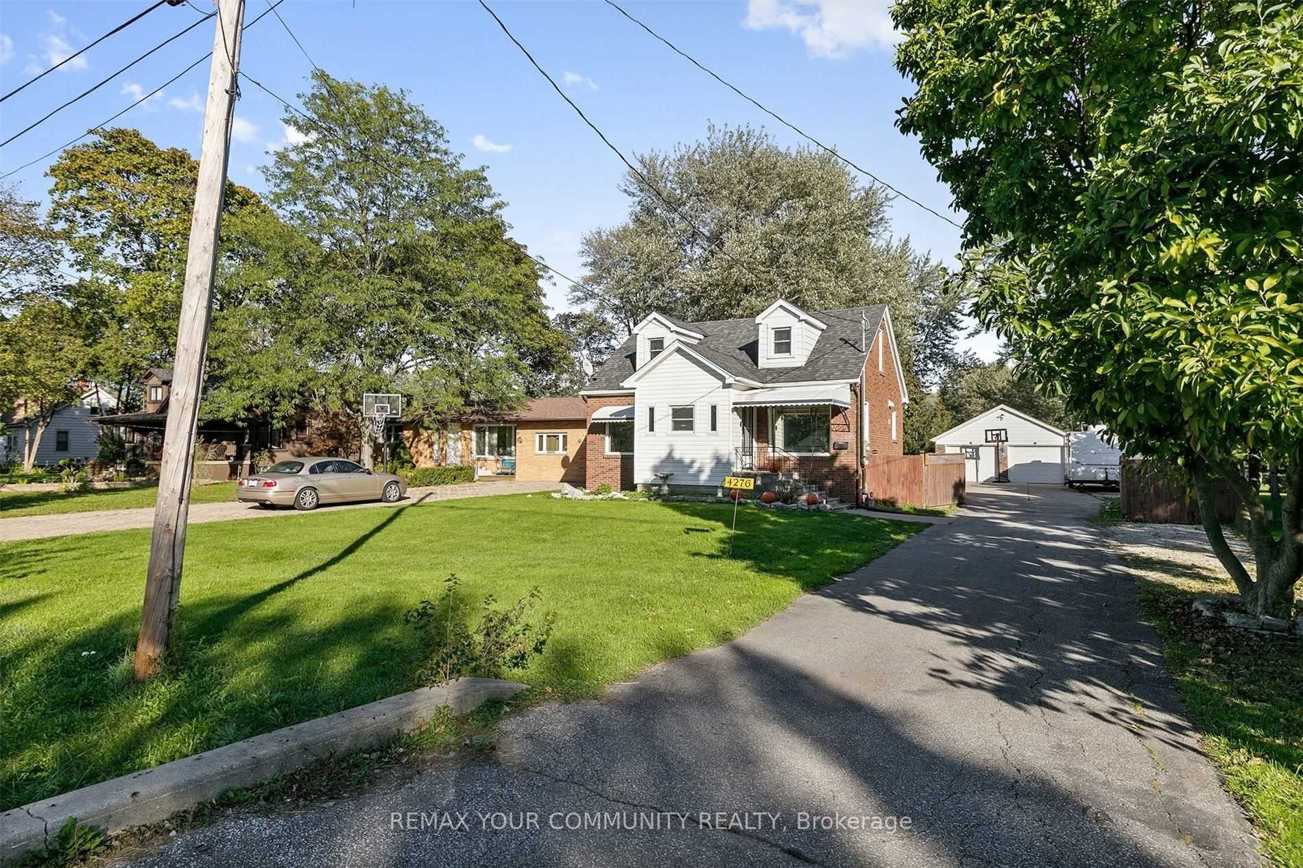 4276 Howard Avenue, Windsor, ON N9G 1P3 photo 4
