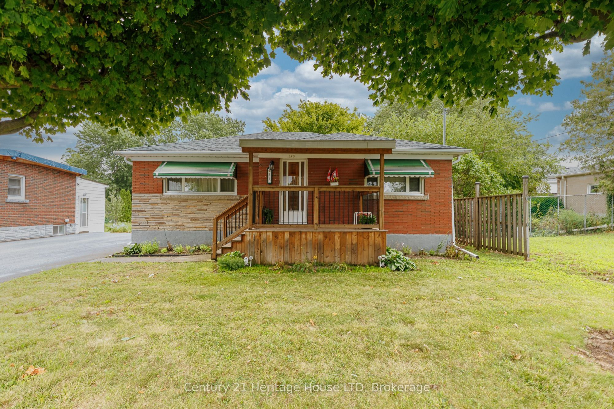 170 Aberdeen Street, Fort Erie, ON L2A 3Y6