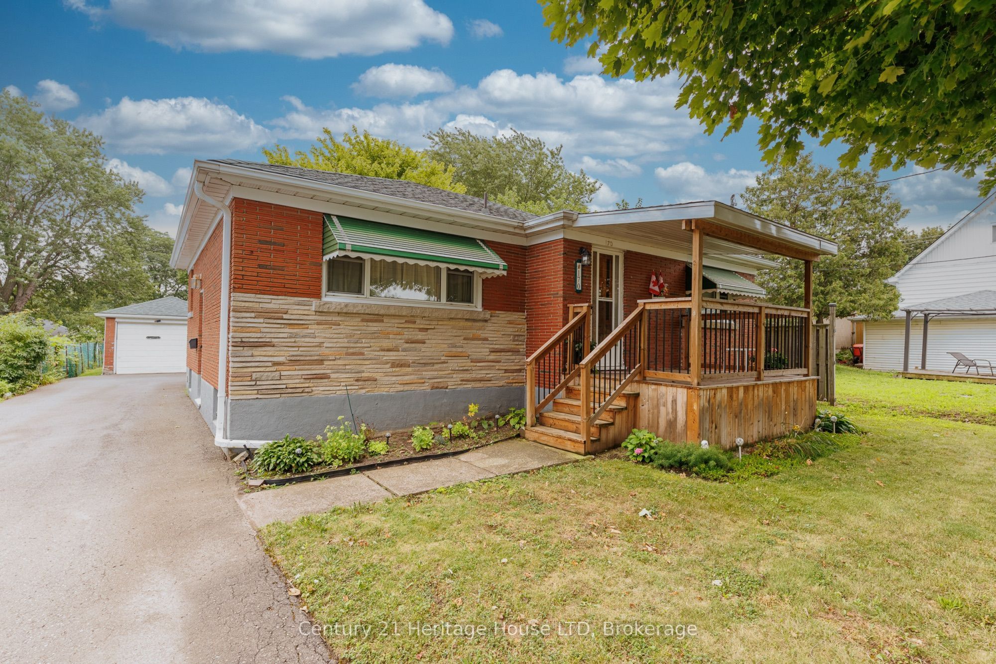 170 Aberdeen Street, Fort Erie, ON L2A 3Y6 photo 3