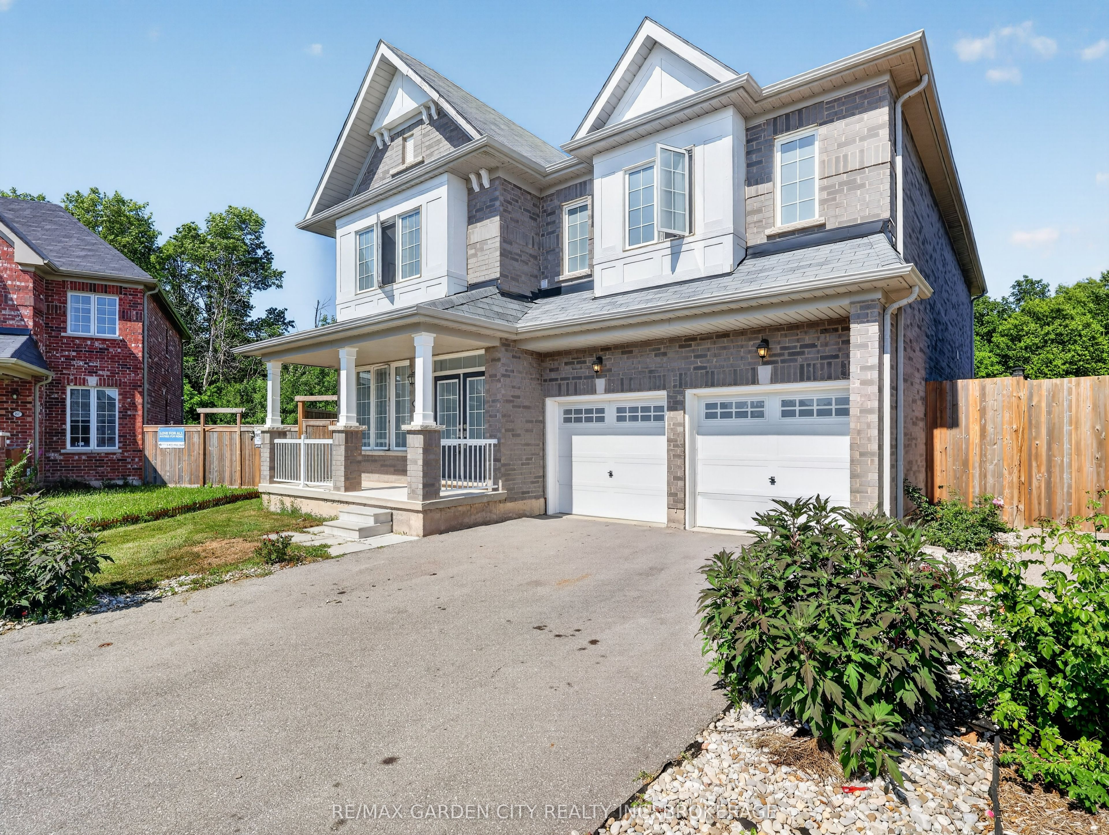 7568 Tupelo Crescent, Niagara Falls, ON L2H 3S5 photo 2