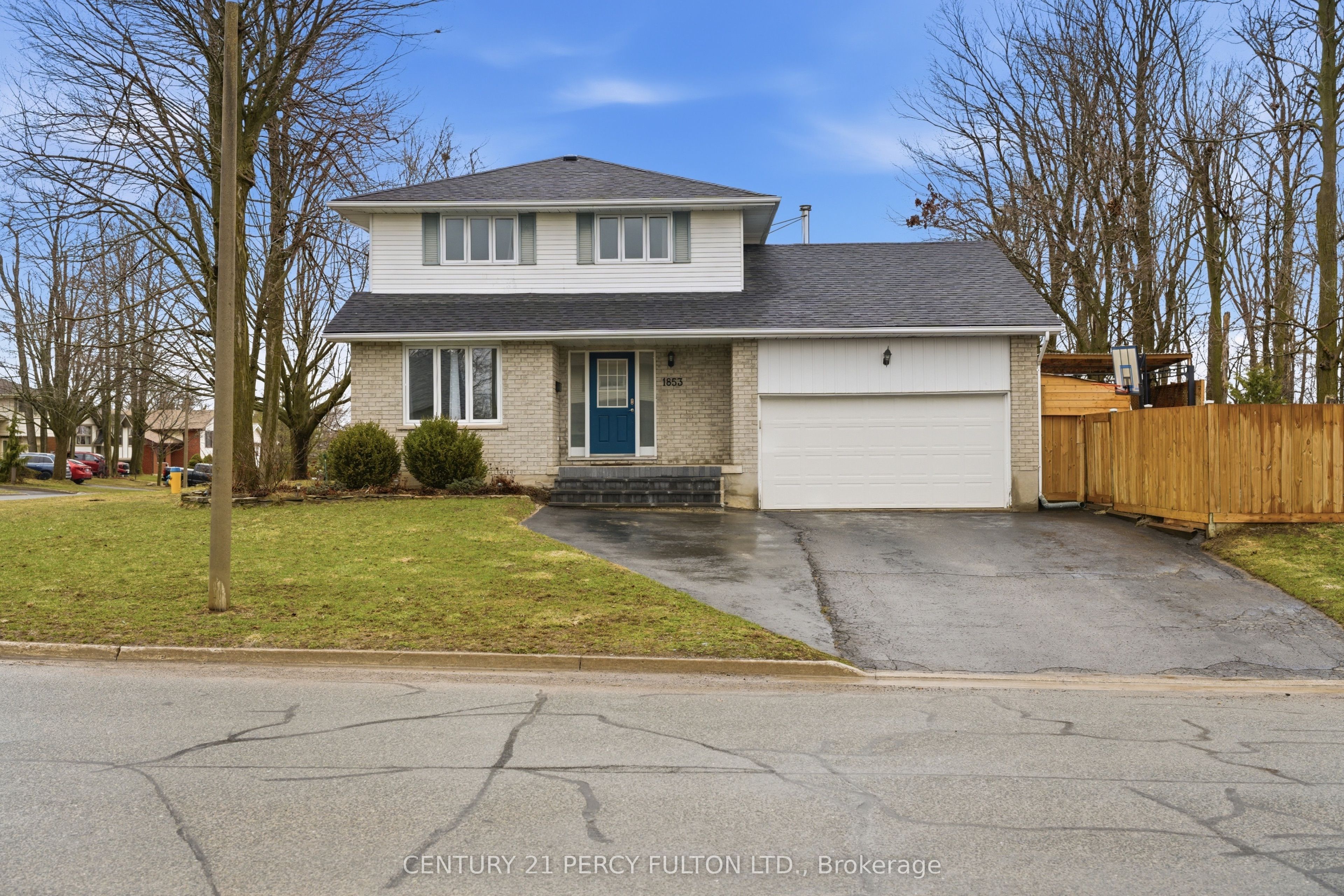 1853 Mapleridge Drive, Peterborough, ON K9K 1R1