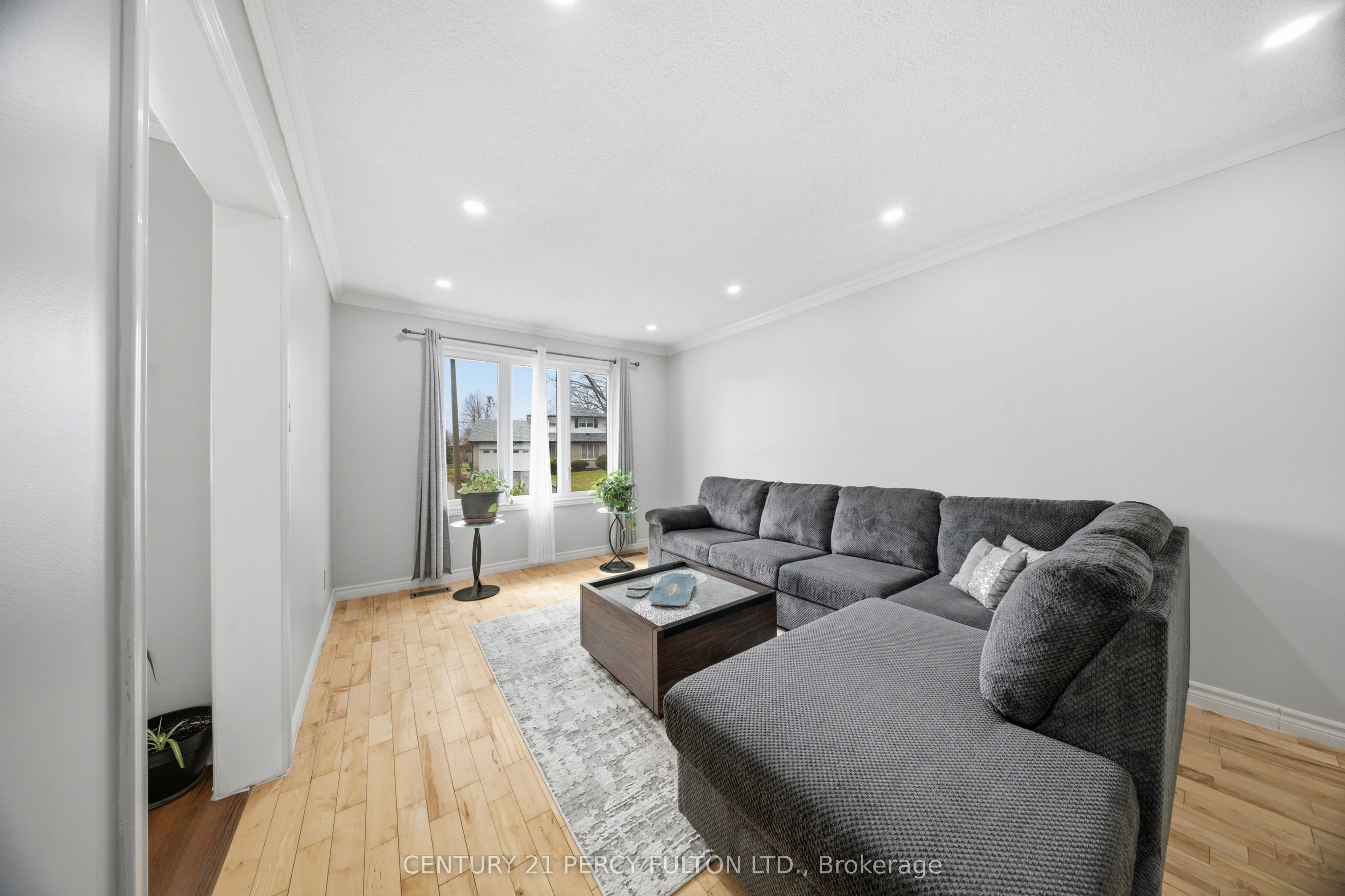 1853 Mapleridge Drive, Peterborough, ON K9K 1R1 photo 5