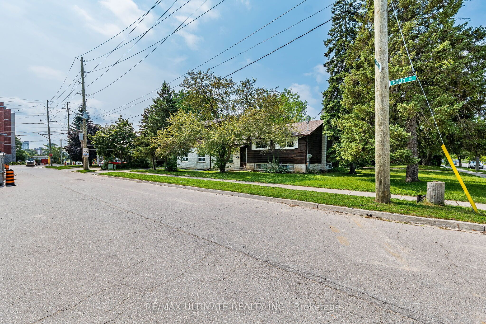 367 Holly Street N, Waterloo, ON N2L 4G2 photo 4