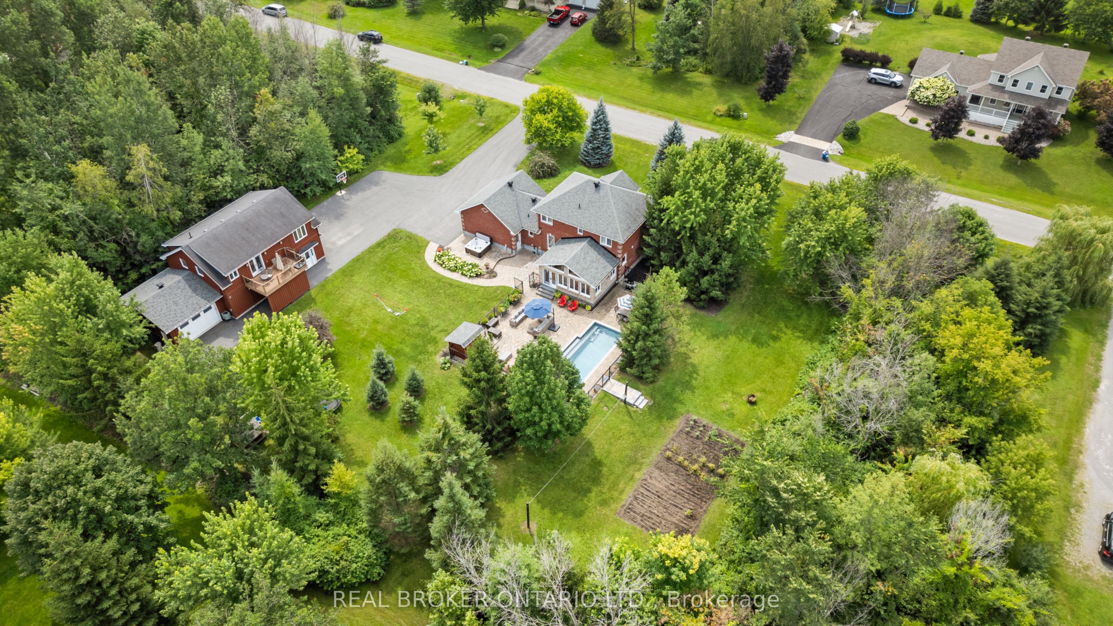 27 Garrison Drive, North Grenville, ON K0G 1J0 photo 2