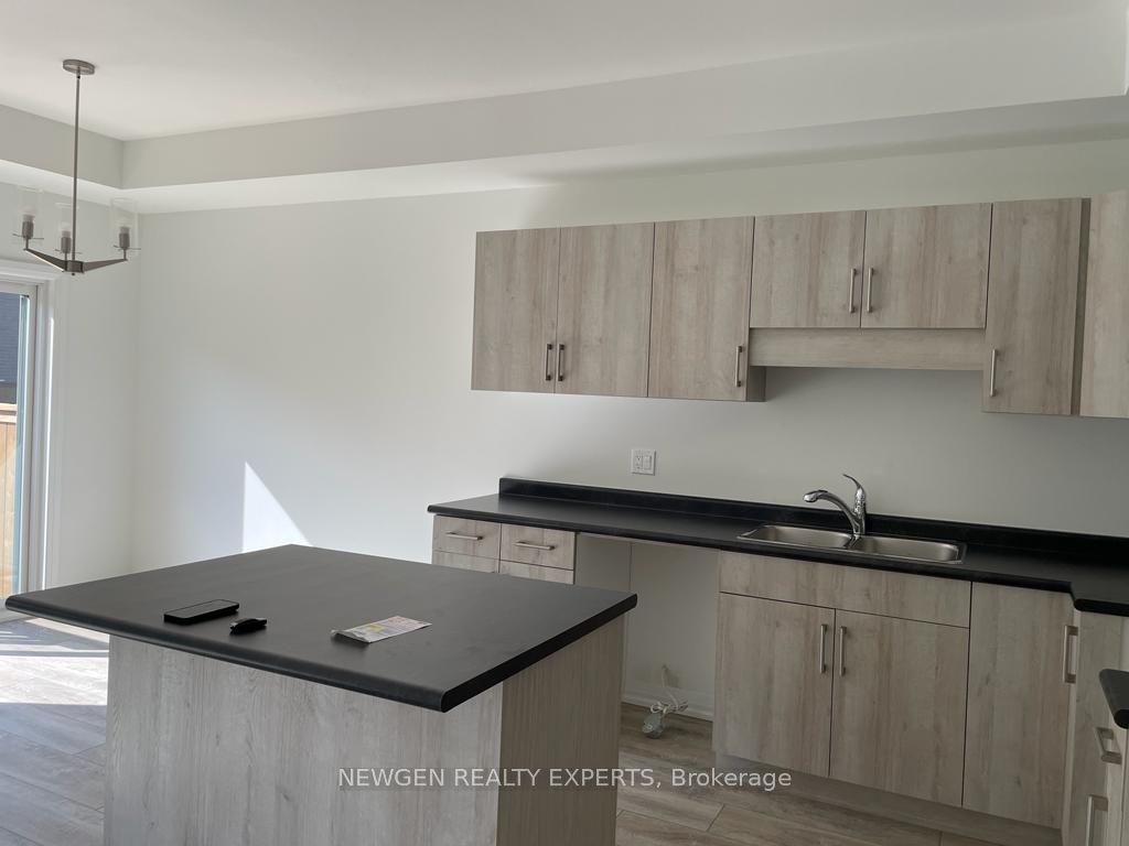 4552 Portage Road 63, Niagara Falls, ON L2E 0B8 photo 5