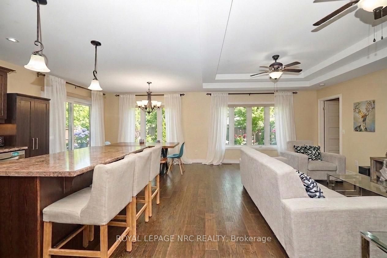 171 Classic Avenue, Welland, ON L3B 0A3 photo 4