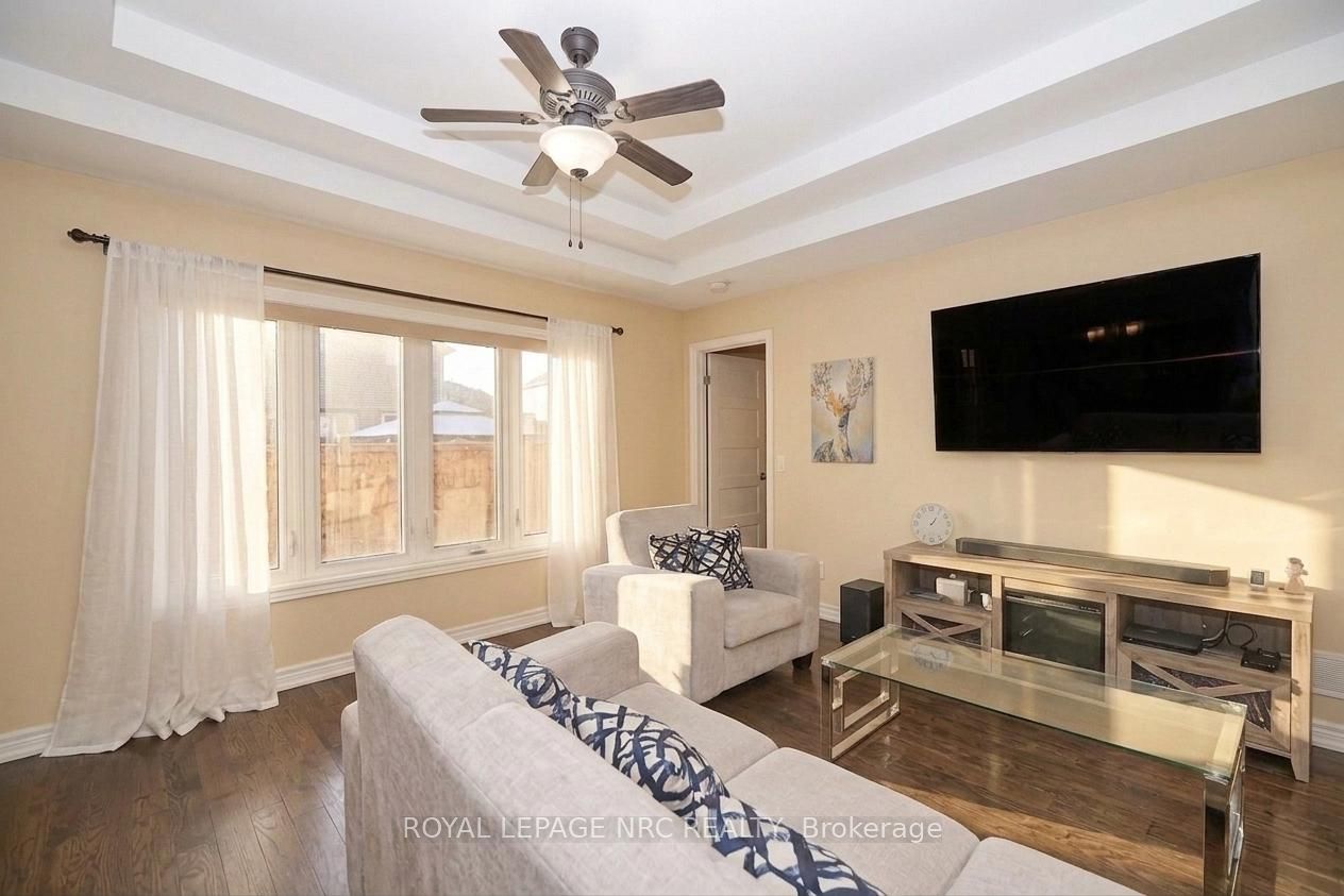 171 Classic Avenue, Welland, ON L3B 0A3 photo 5