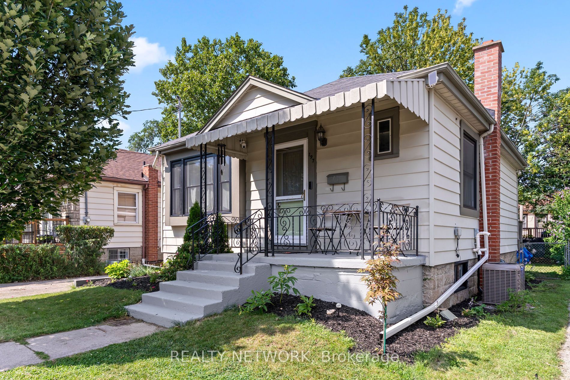 197 Crockett Street, Hamilton, ON L8V 1H3 photo 4