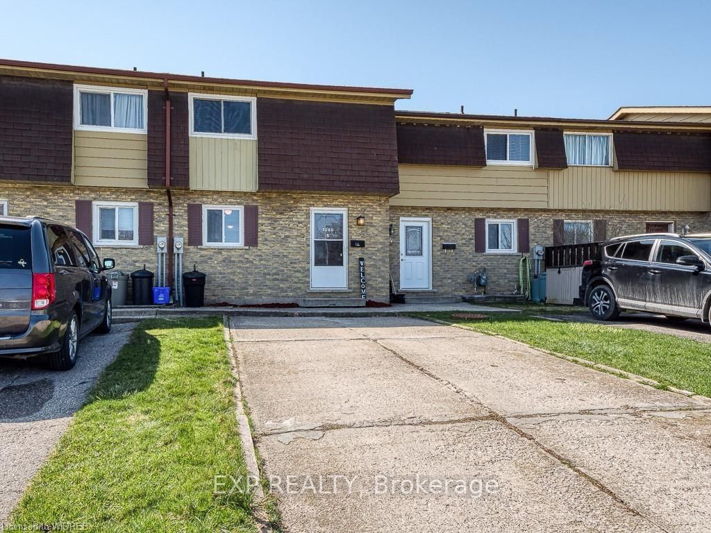 1060 CANFIELD Crescent 5, Woodstock, ON N4S 8P3 photo 2