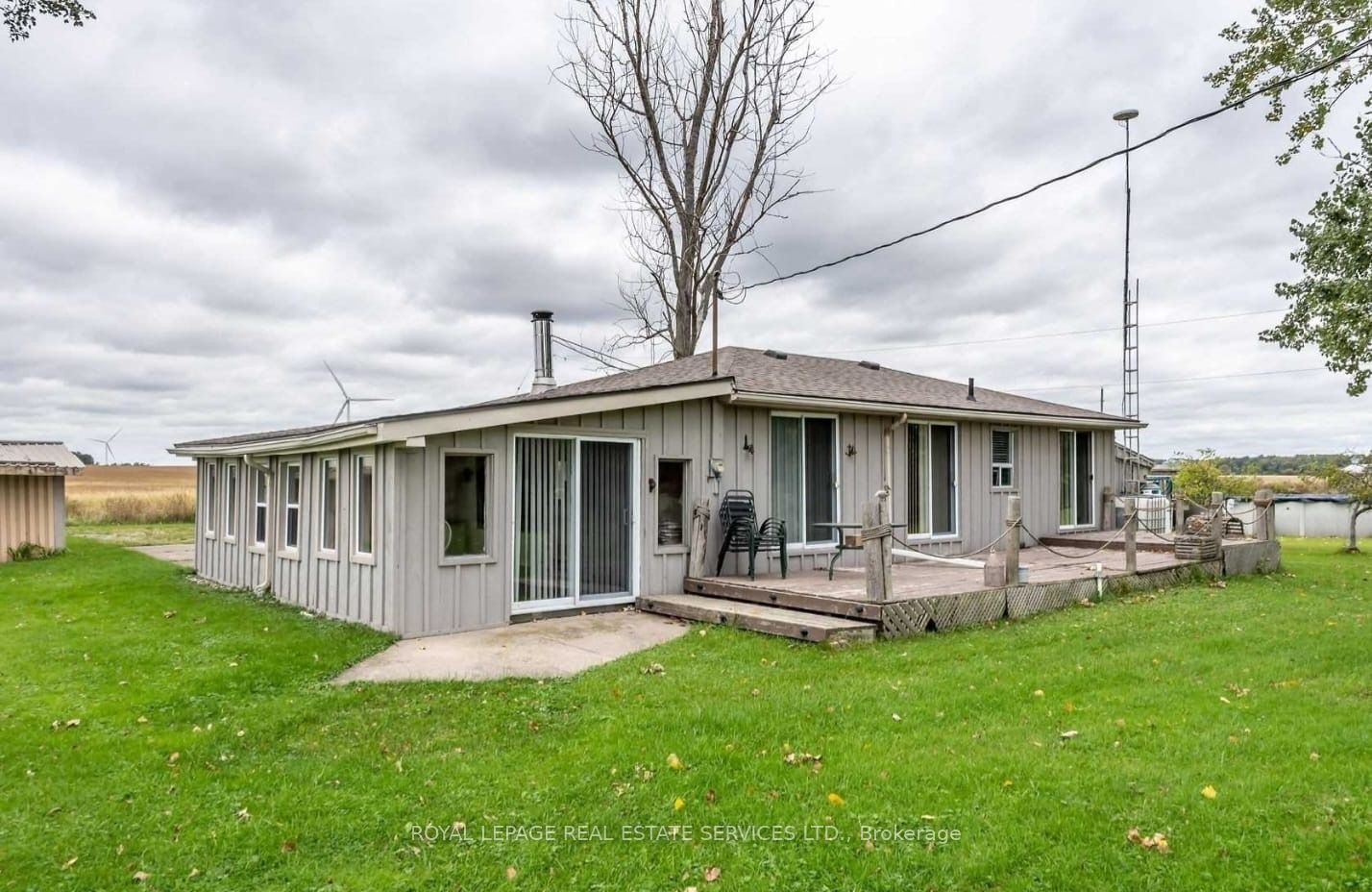 6 Upper Lake, Haldimand, ON N0A 1P0 photo 2