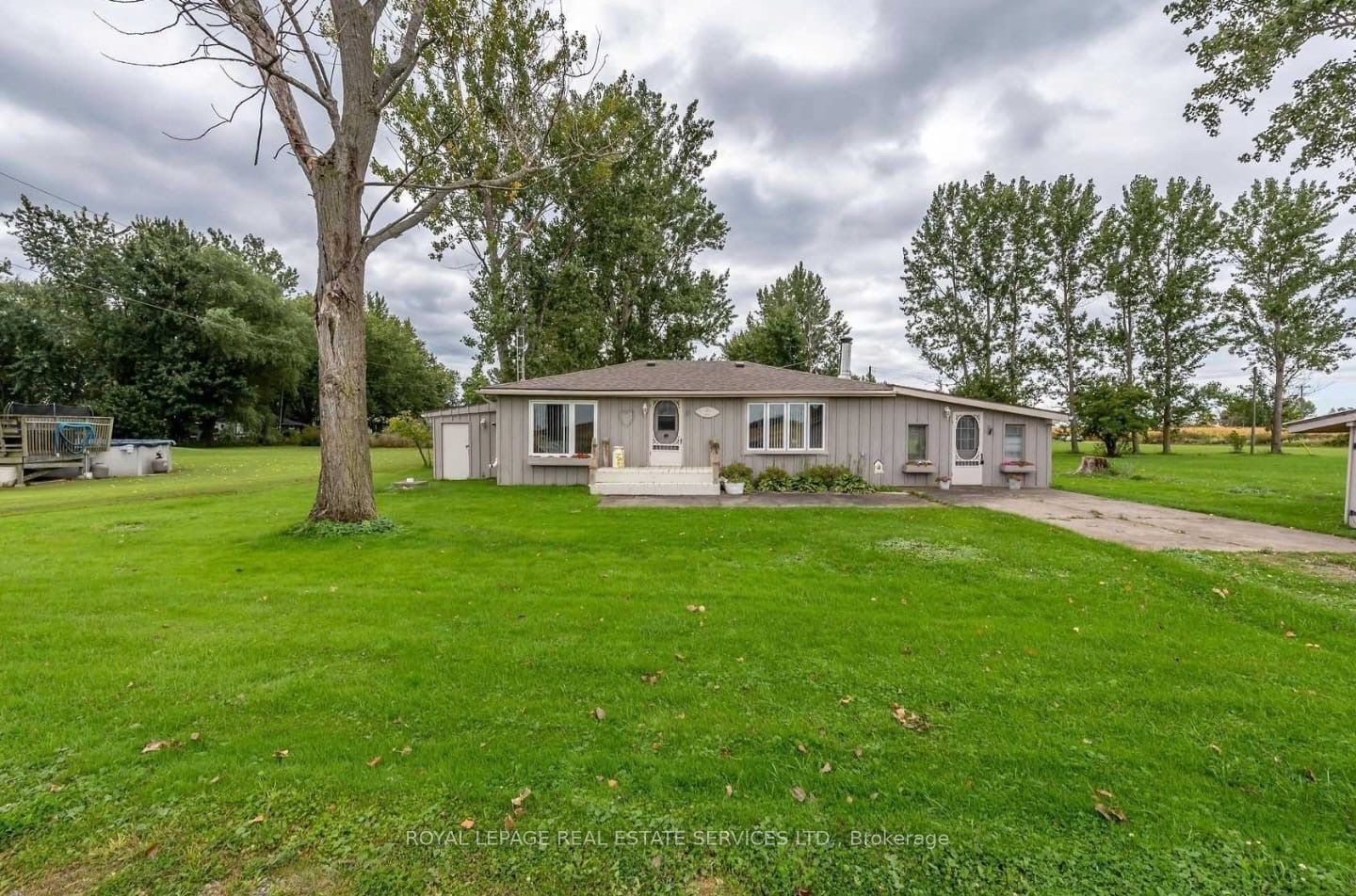 6 Upper Lake, Haldimand, ON N0A 1P0 photo 3