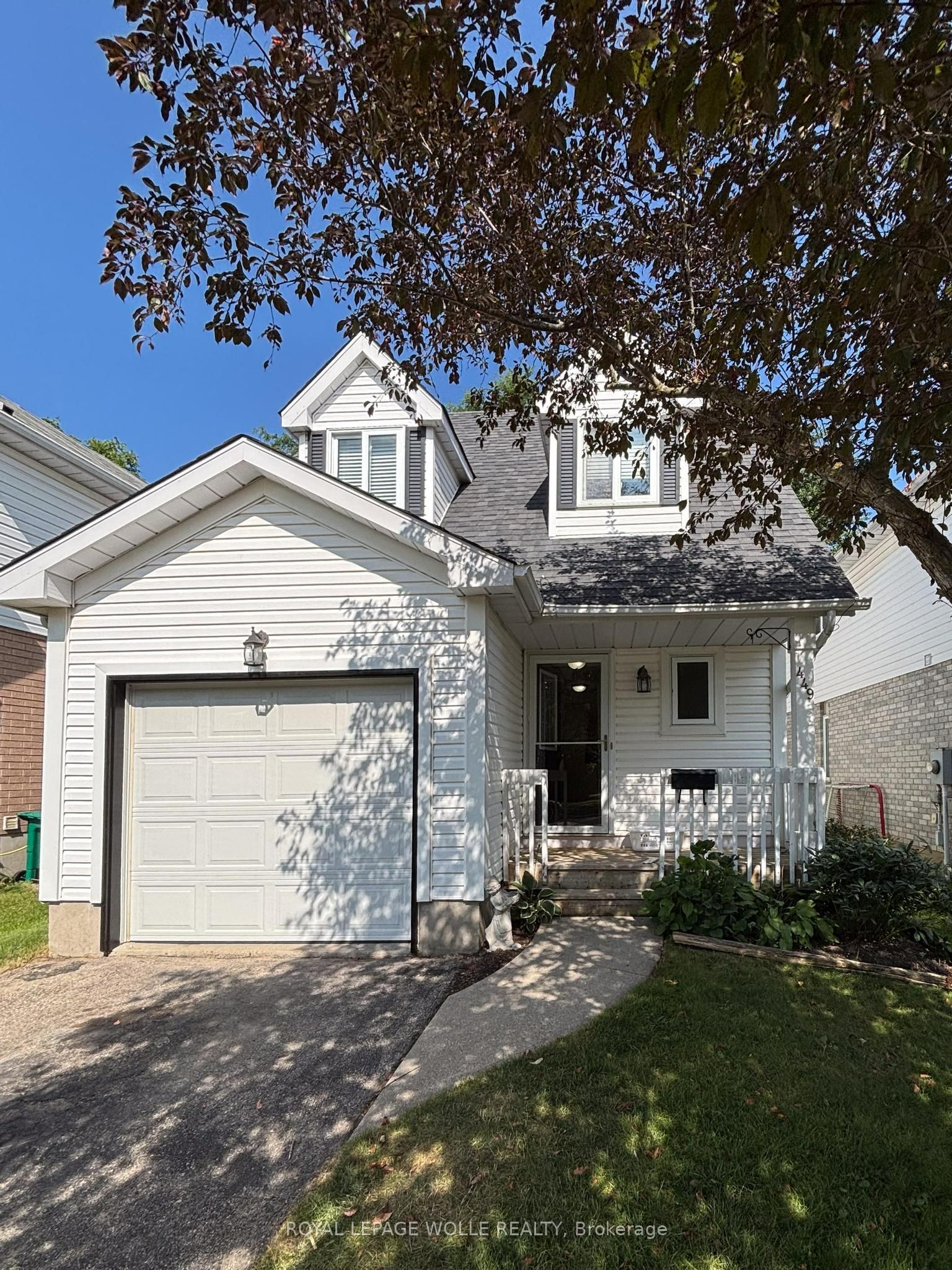 449 Exmoor Street, Waterloo, ON N2K 3T7 photo 2