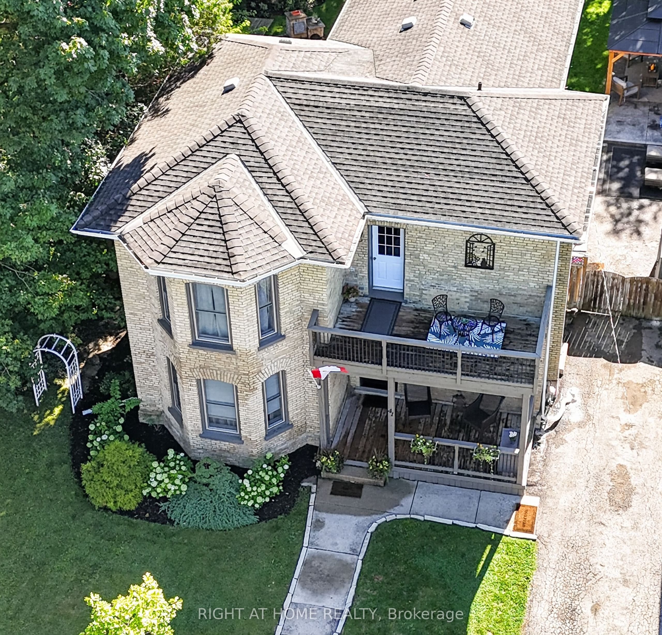 41 Hincks Street, St. Thomas, ON N5R 3N8 photo 3
