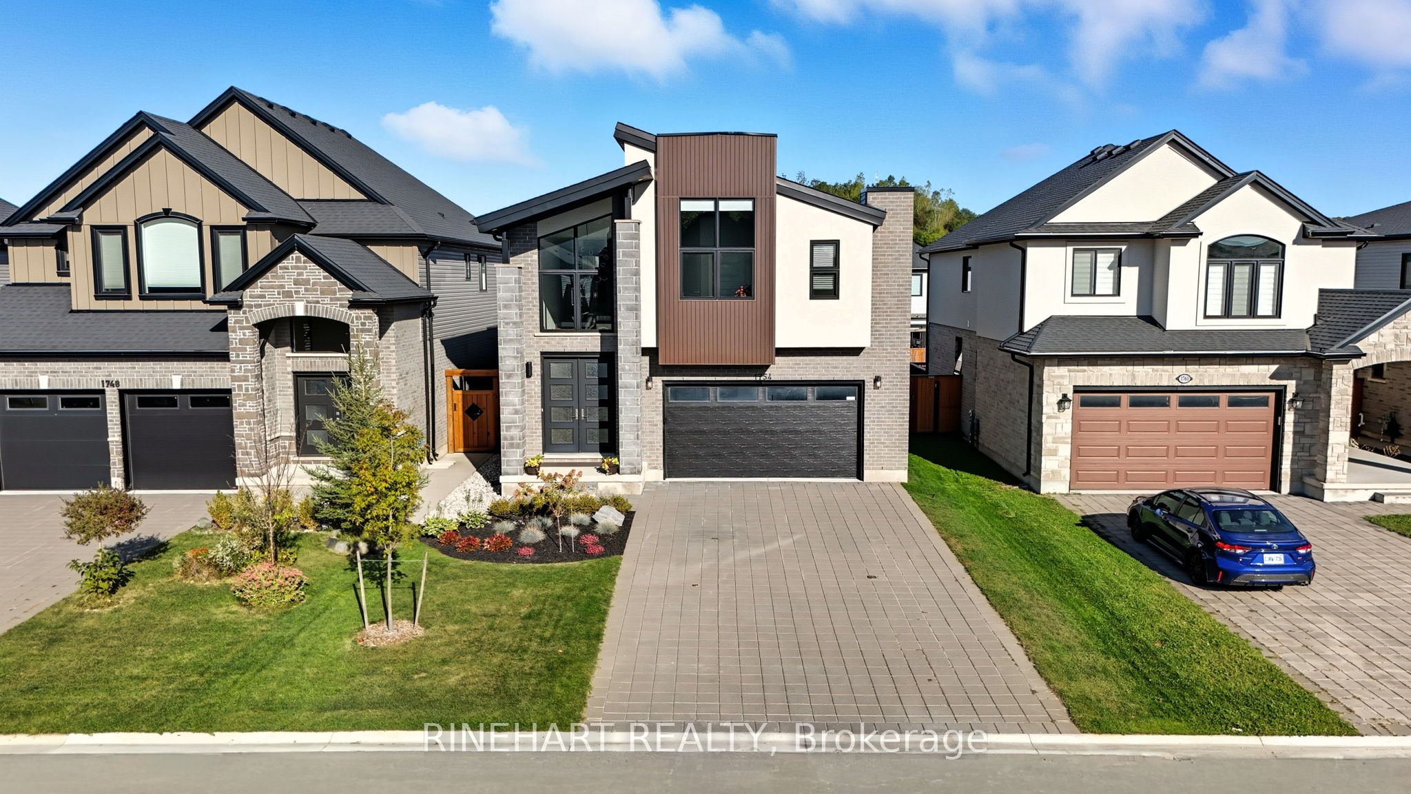 1754 Brayford Avenue, London South, ON N6K 0H4 photo 2