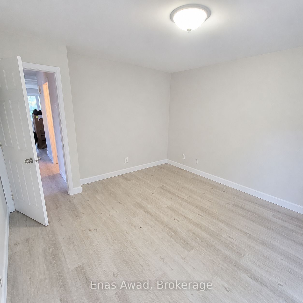 432 Yves Street, Clarence-Rockland, ON K4K 0A8 photo 3