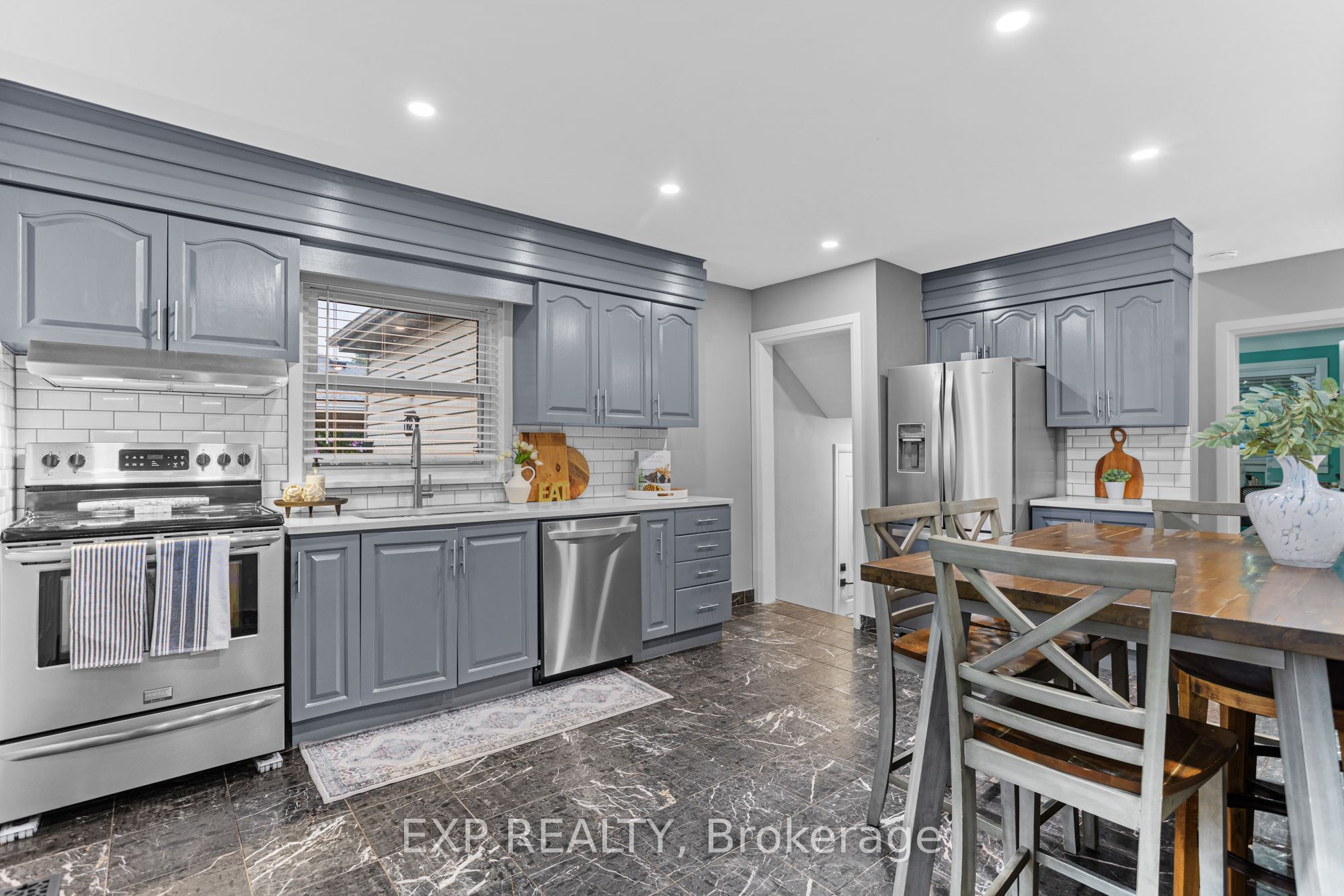 62 Randall Avenue, Hamilton, ON L8G 2K9 photo 4
