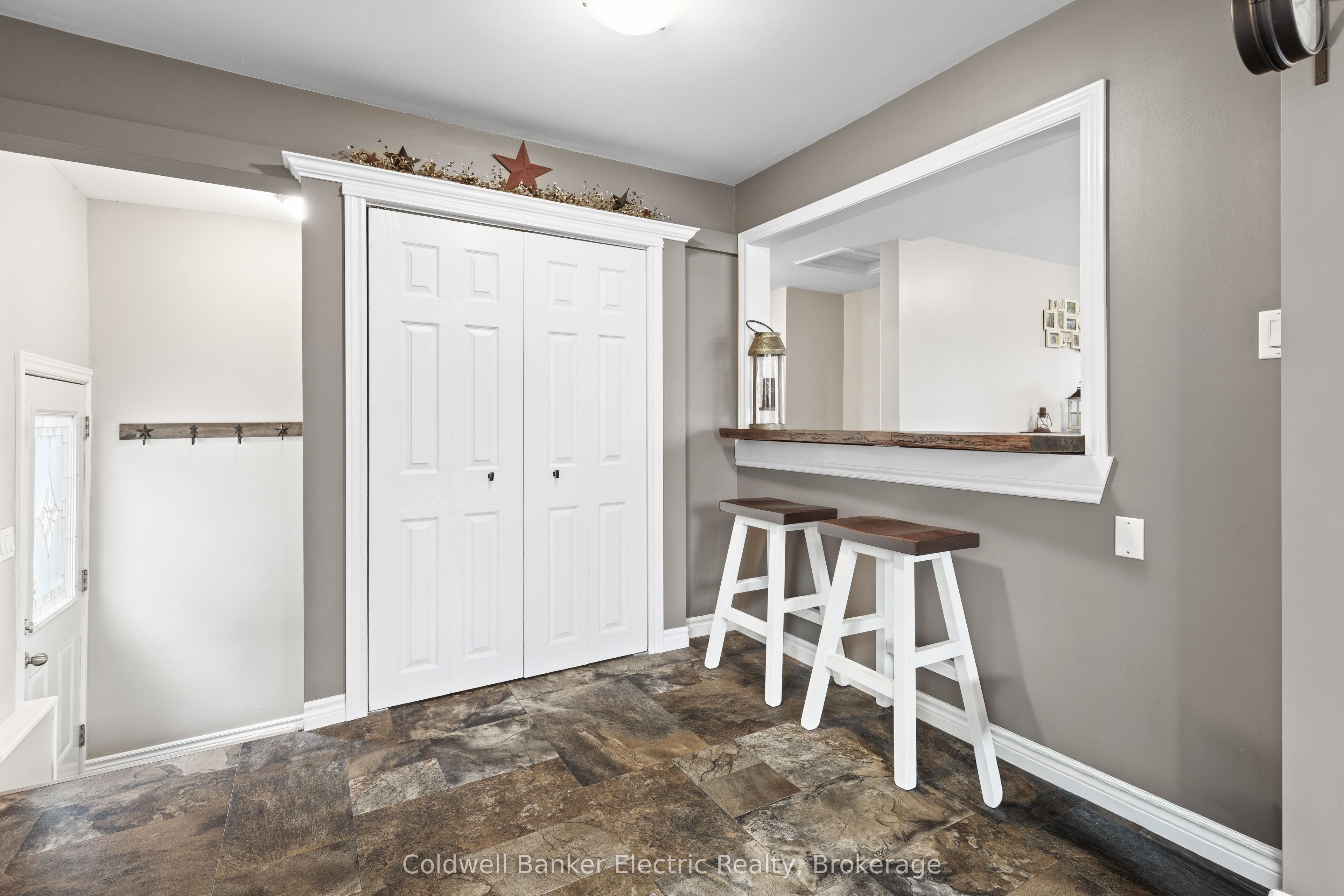 30 Woods Avenue, Kawartha Lakes, ON K0L 2W0 photo 4