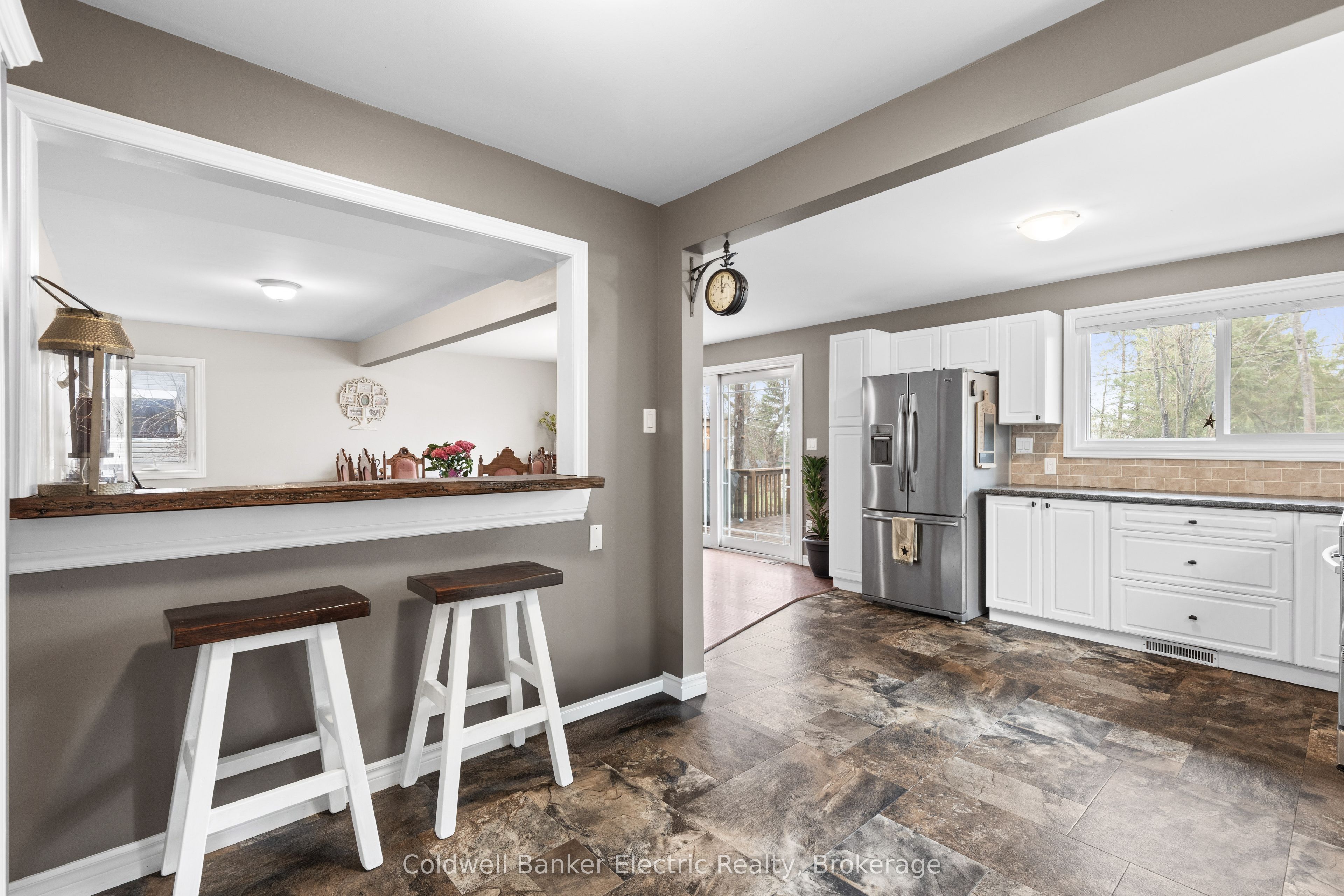 30 Woods Avenue, Kawartha Lakes, ON K0L 2W0 photo 5