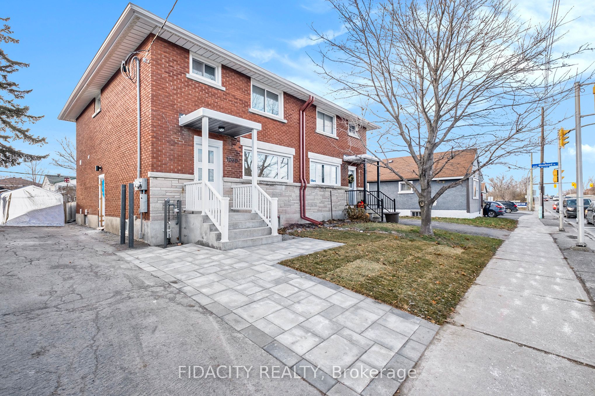 1030 Maitland Avenue, Belair Park - Copeland Park and Area, ON K2C 2B6 photo 2