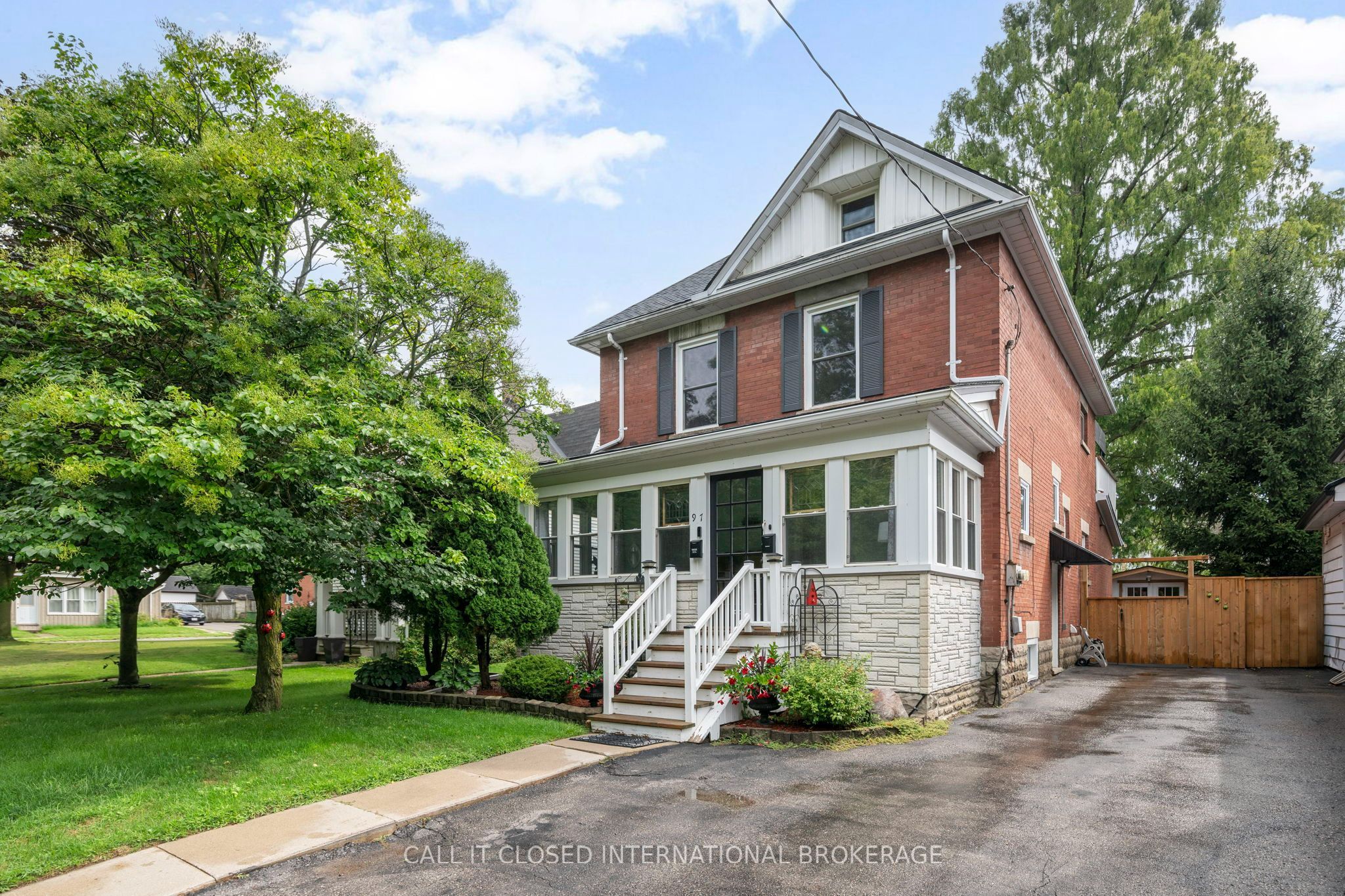 97 Elgin Street, St. Thomas, ON N5R 3M5