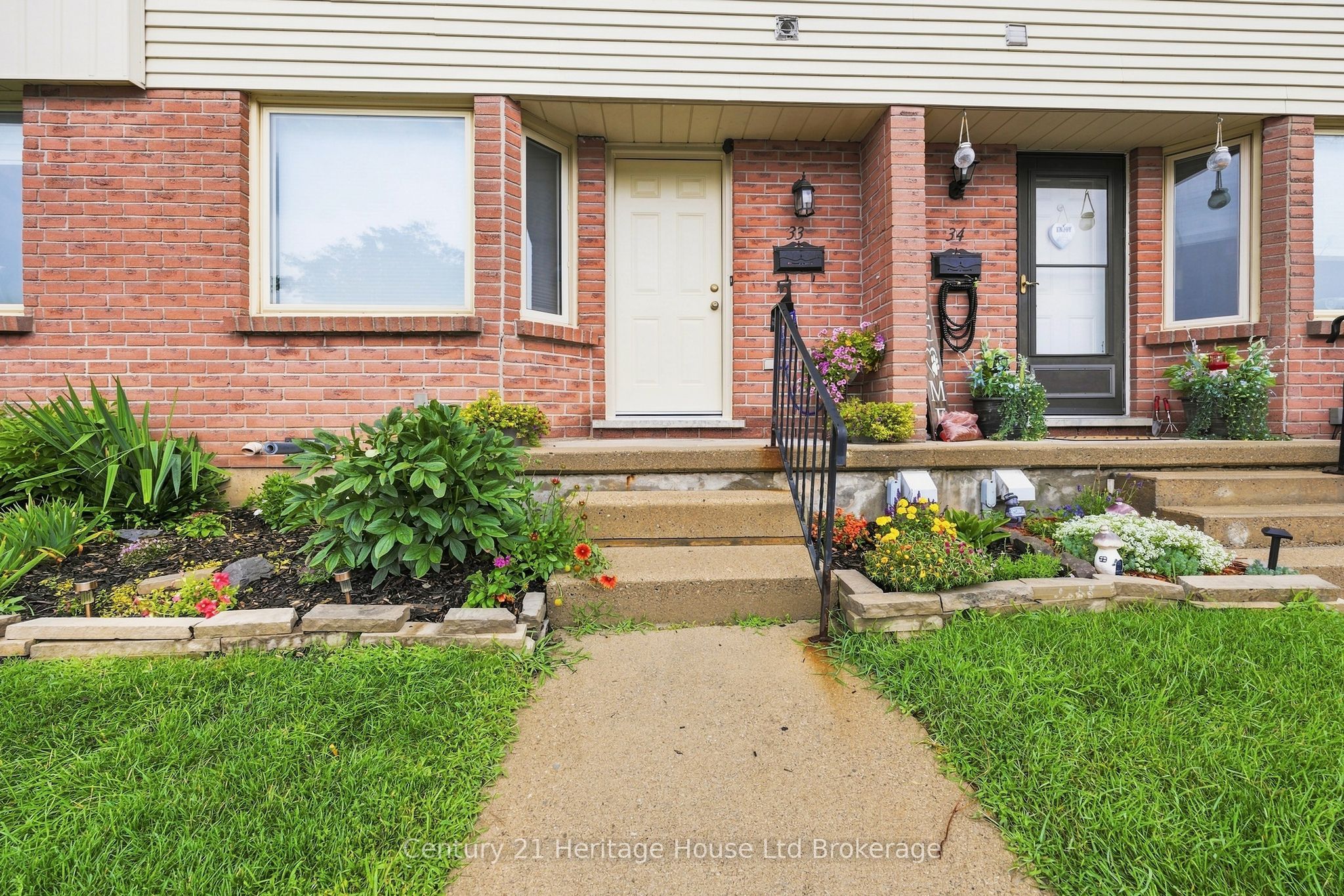 1115 Nellis Street 33, Woodstock, ON N4T 1P6 photo 3