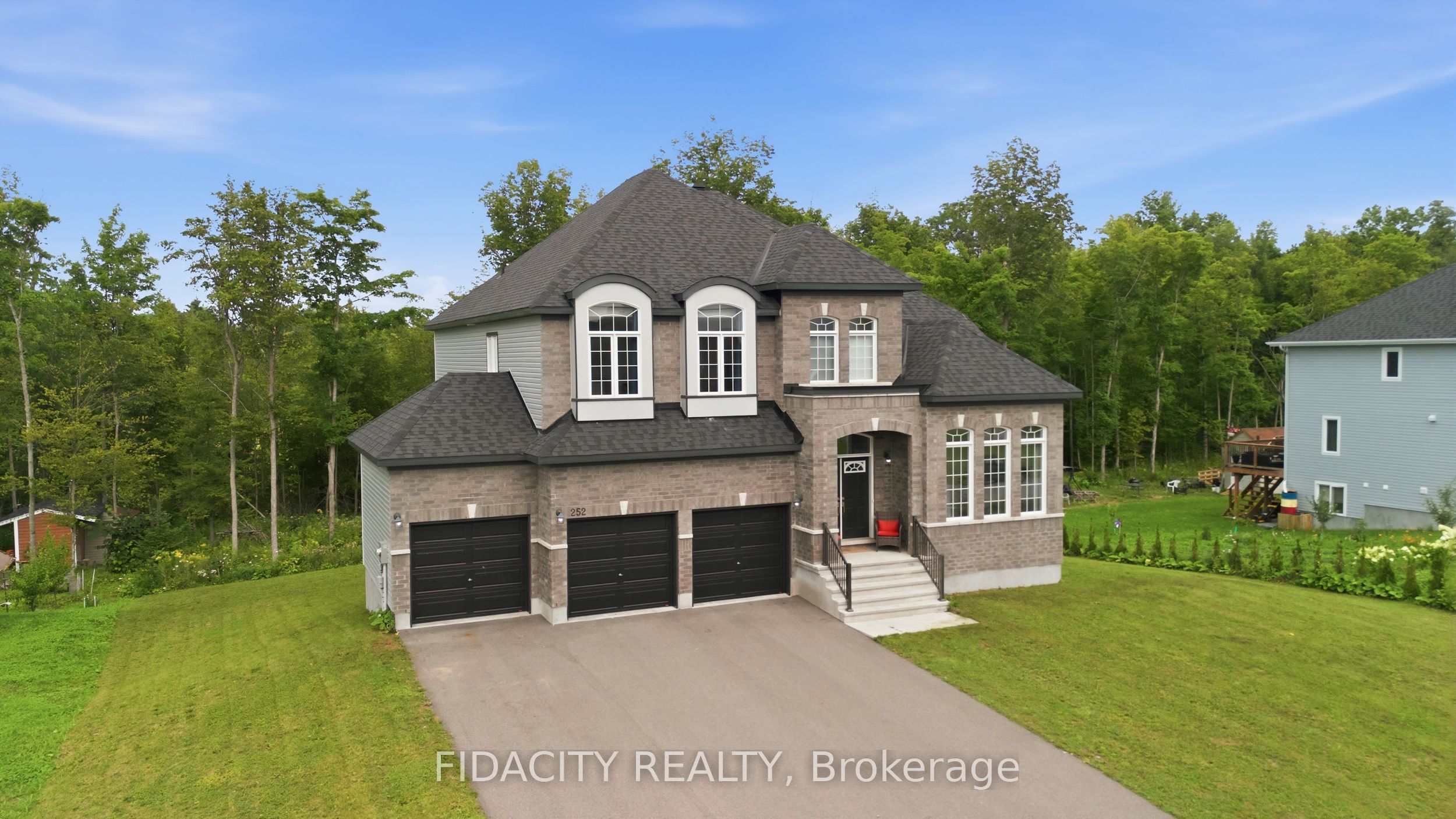252 Antler Court, Mississippi Mills, ON K0A 1A0