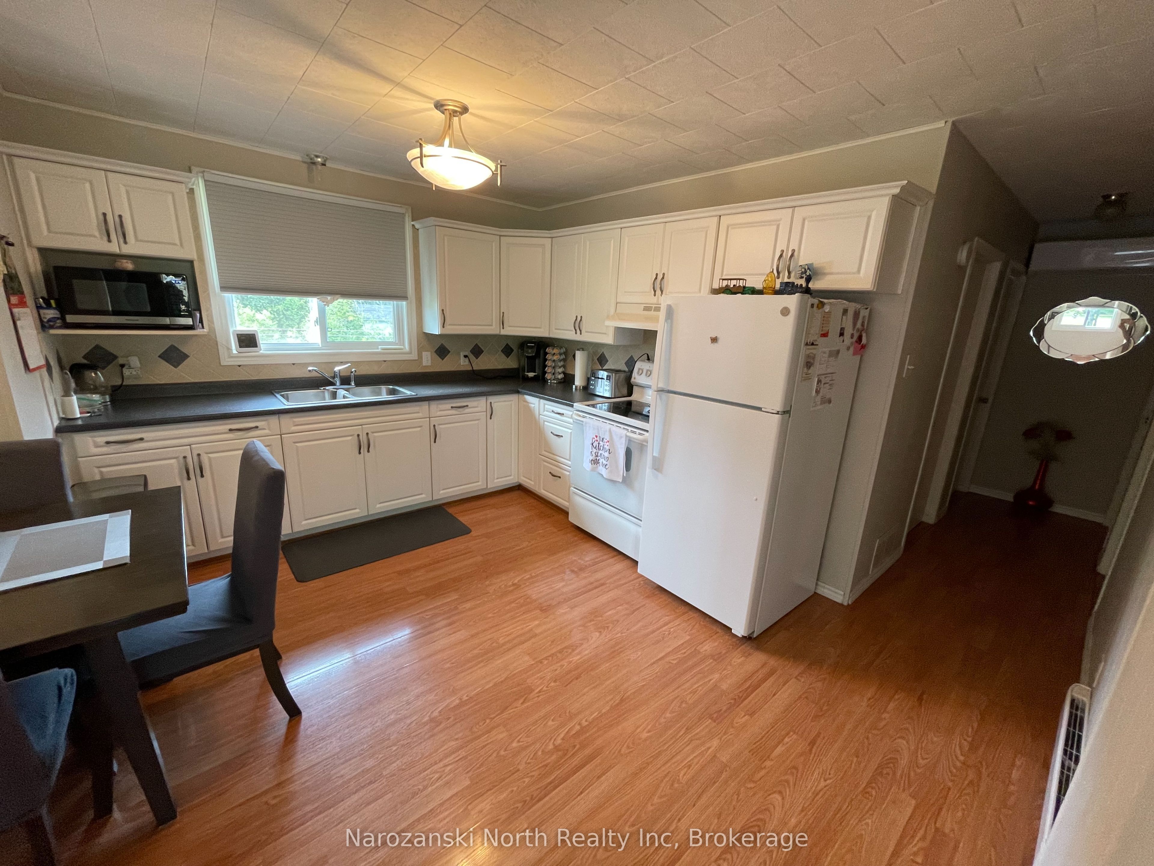 1443 Hwy 64 Highway, French River, ON P0M 1A0 photo 4