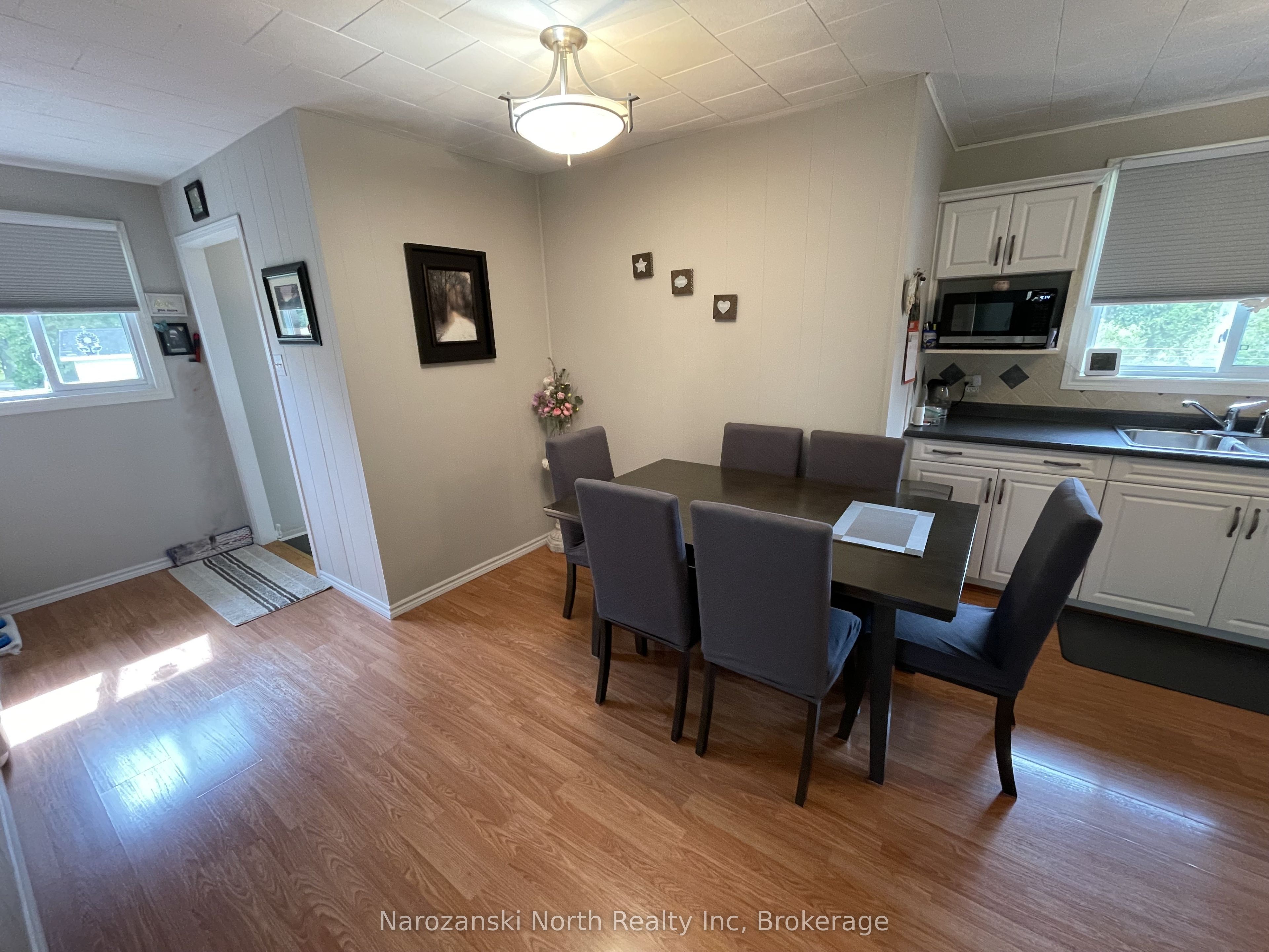 1443 Hwy 64 Highway, French River, ON P0M 1A0 photo 5