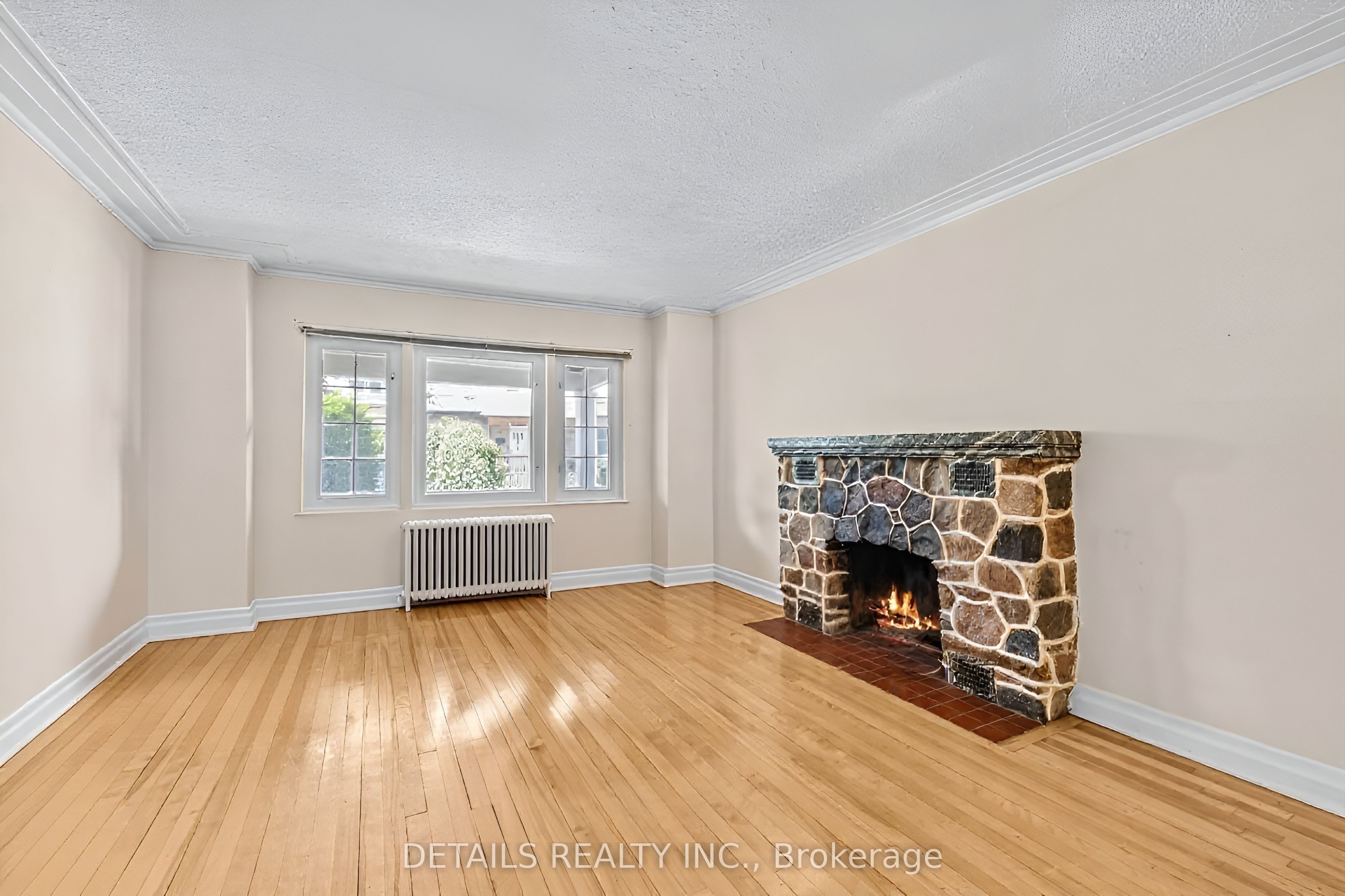 18 Oxford Street, West Centre Town, ON K1Y 2R7 photo 5