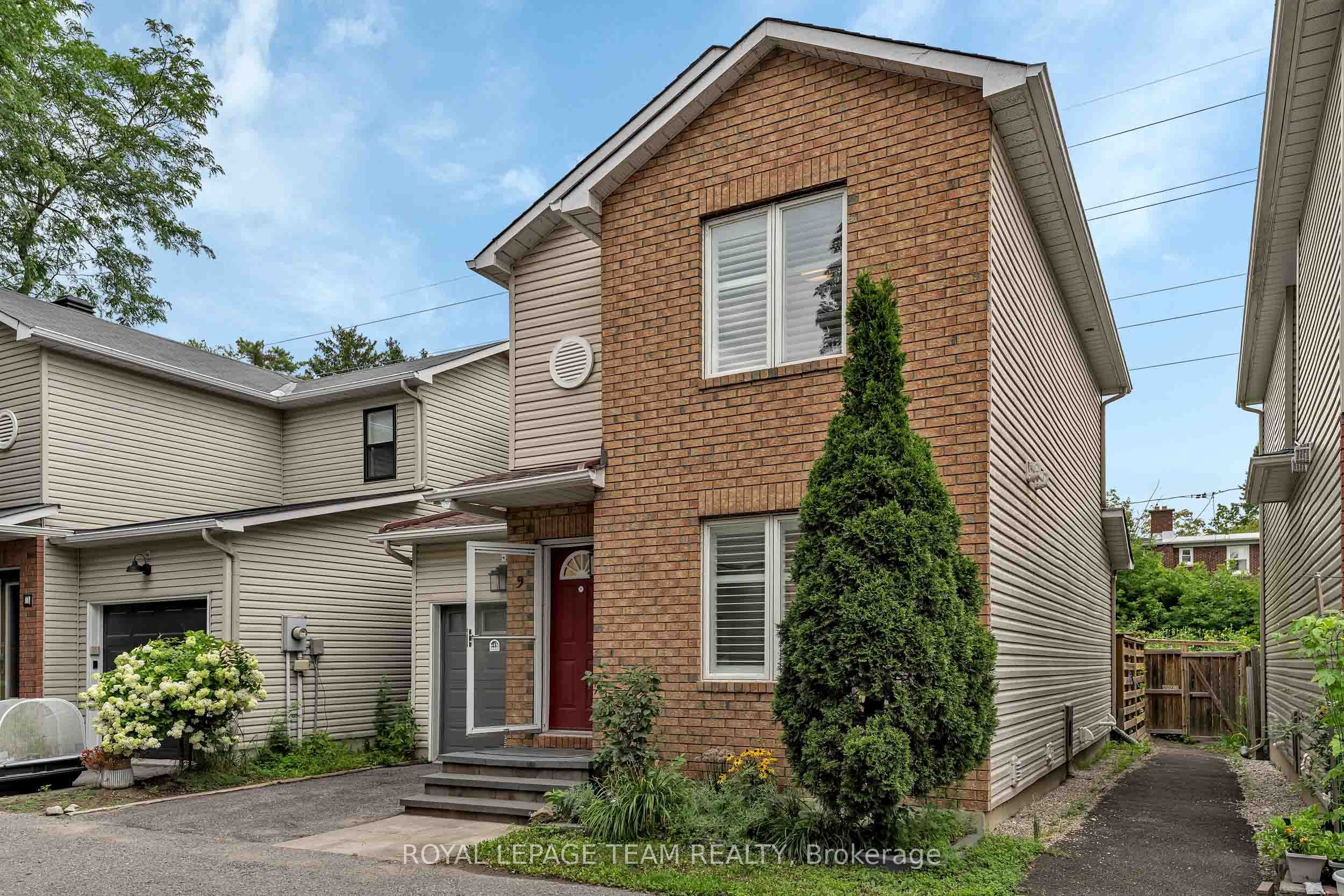583 Tweedsmuir Avenue 9, Westboro - Hampton Park, ON K1Z 5P4 photo 3