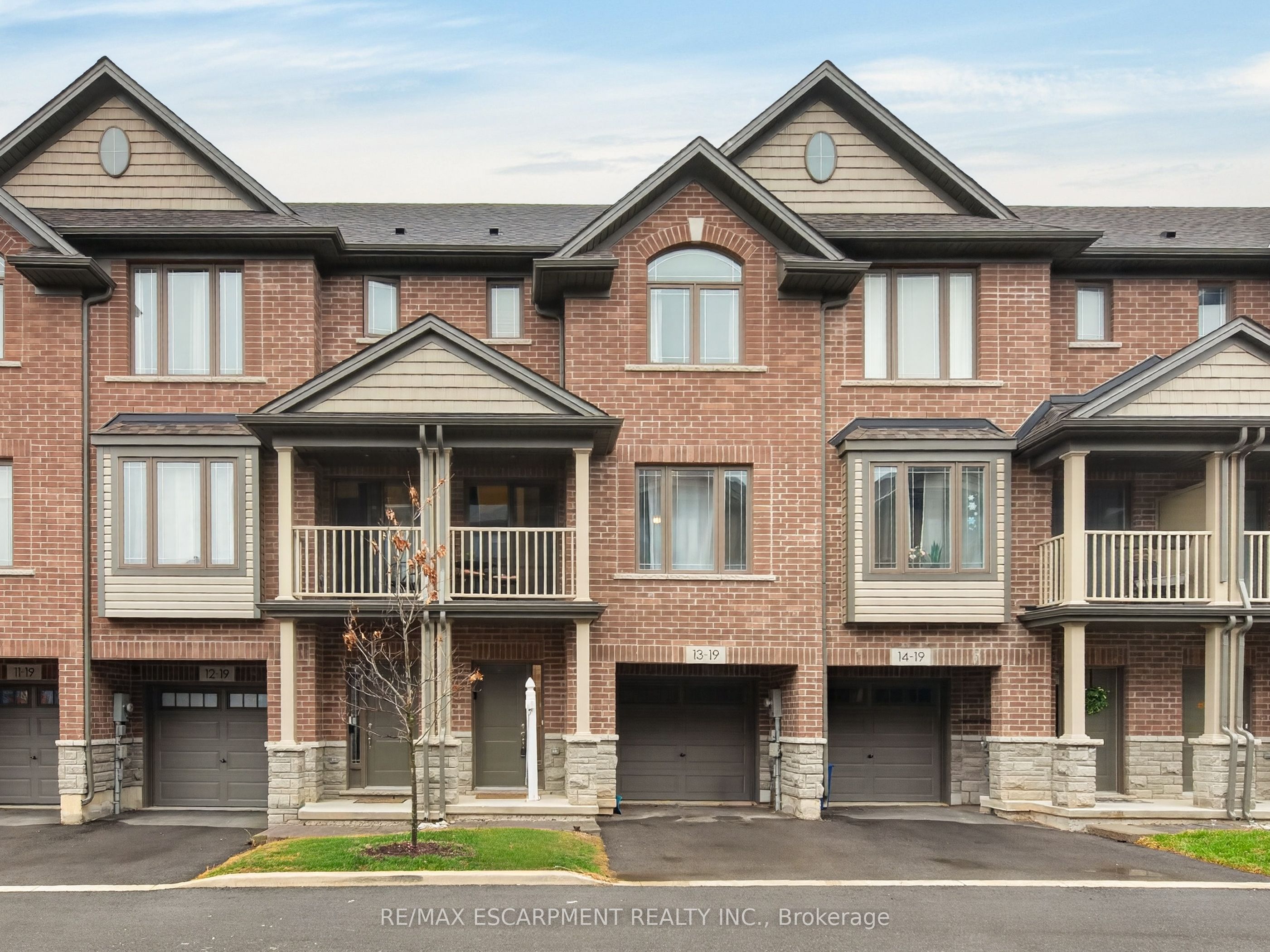 19 Picardy Drive 13, Hamilton, ON L8J 0M7 photo 4