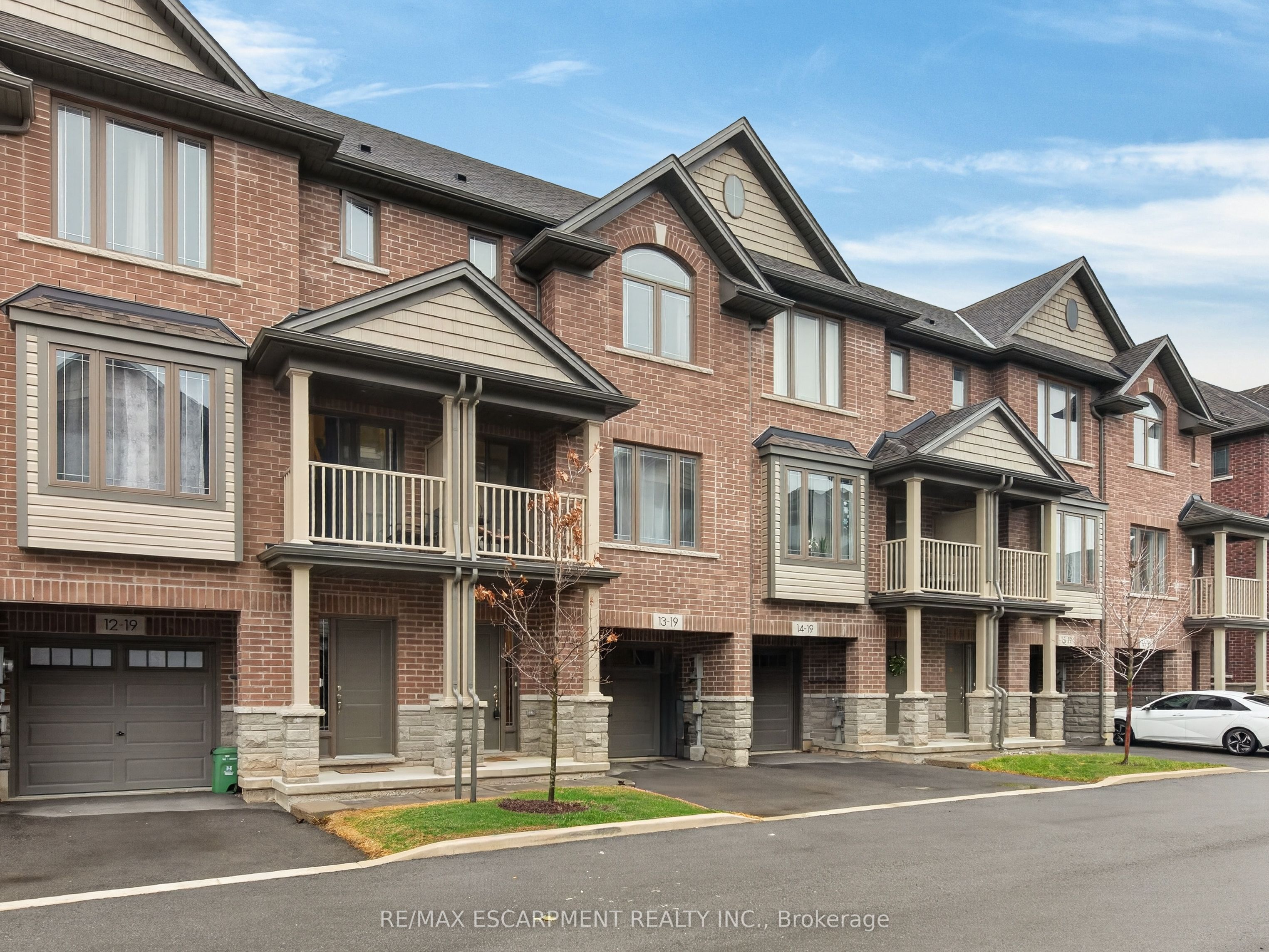 19 Picardy Drive 13, Hamilton, ON L8J 0M7 photo 5