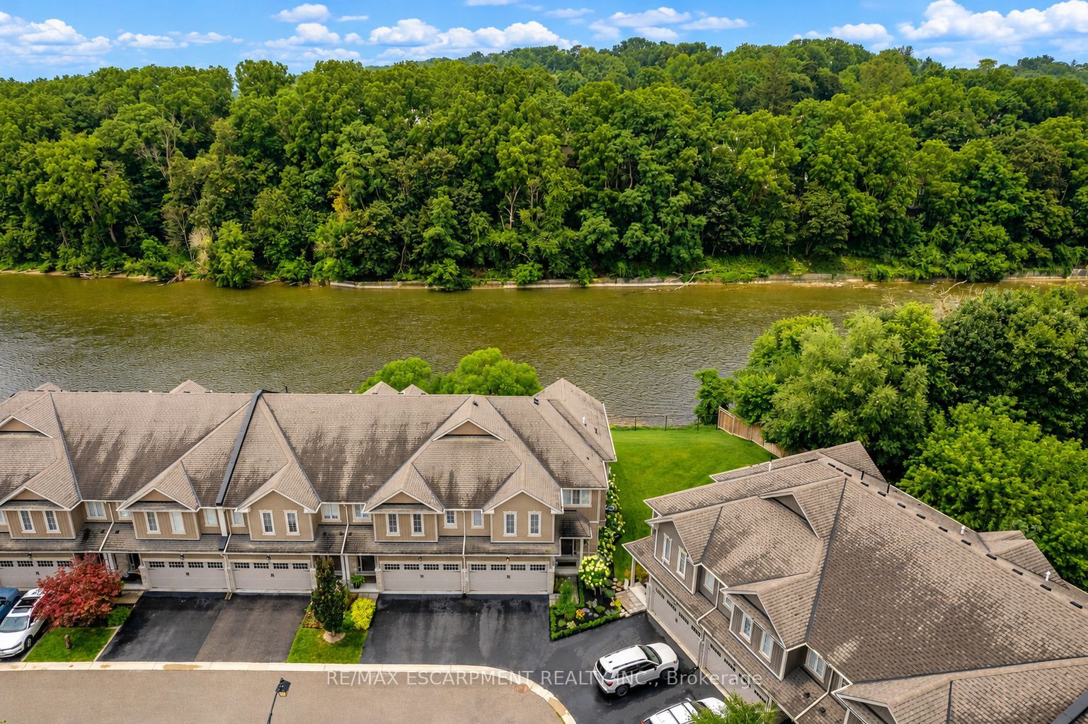 80 Willow Street 21, Brant, ON N3L 2K6
