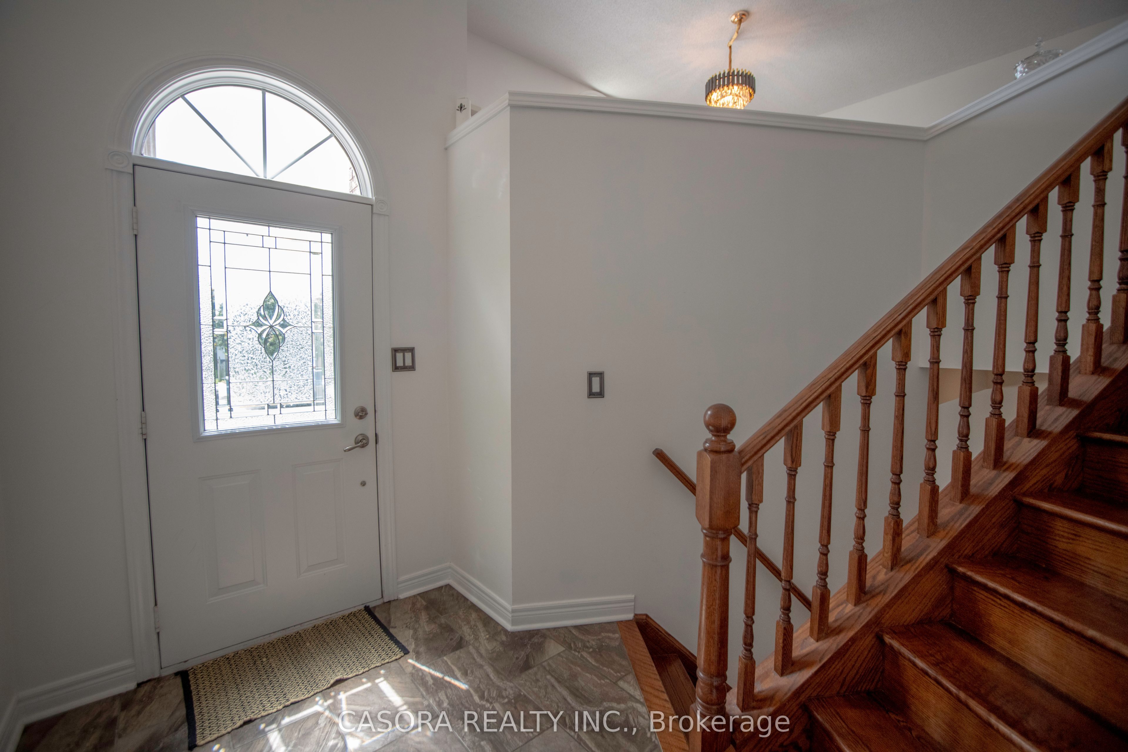 57 Ossington Drive, Hamilton, ON L8W 3S4 photo 4