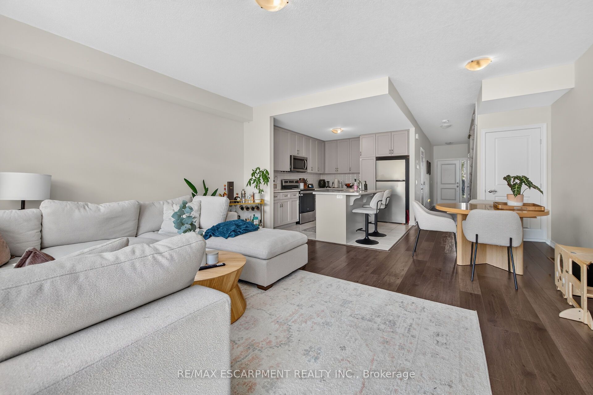 27 Rachel Drive 22, Hamilton, ON L8E 0K6 photo 2