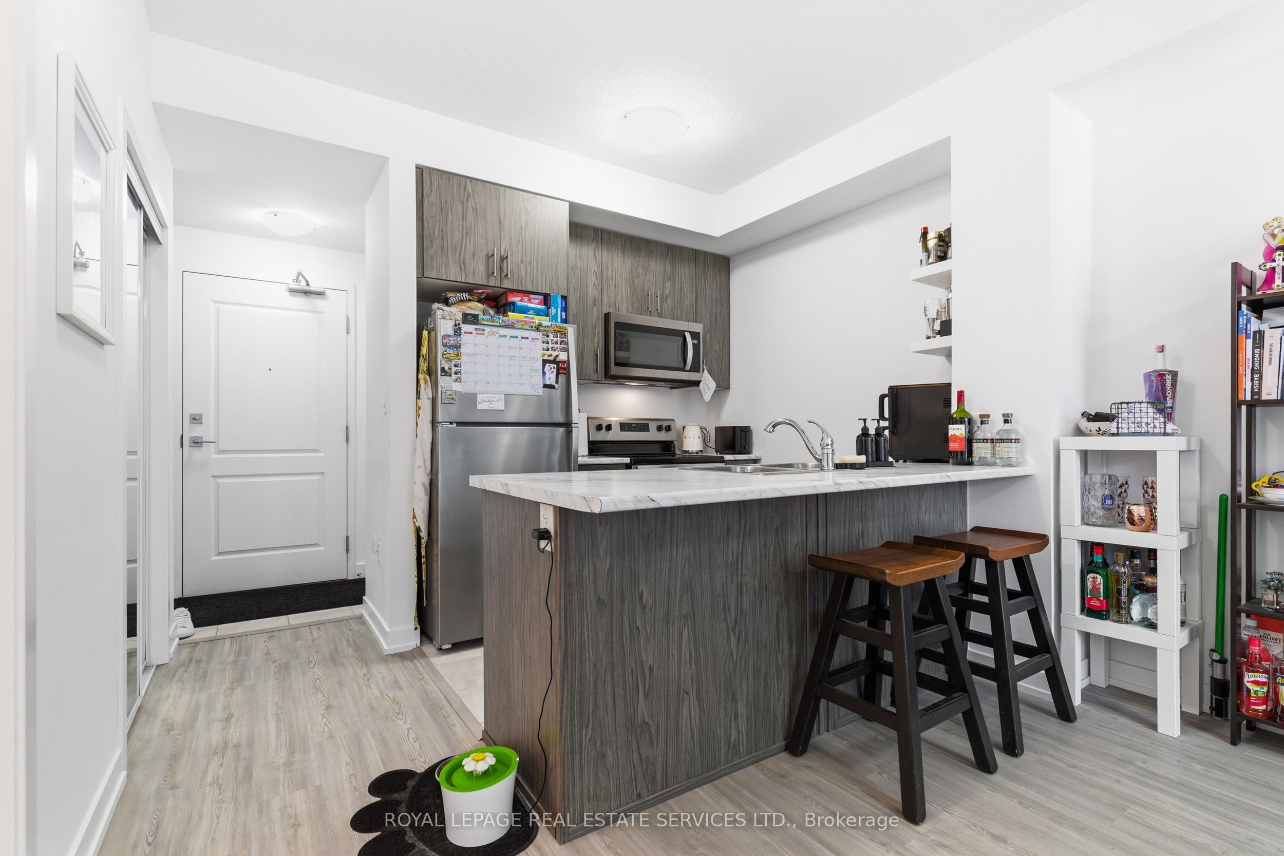 460 Dundas Street E 221, Hamilton, ON L8B 2A5 photo 4
